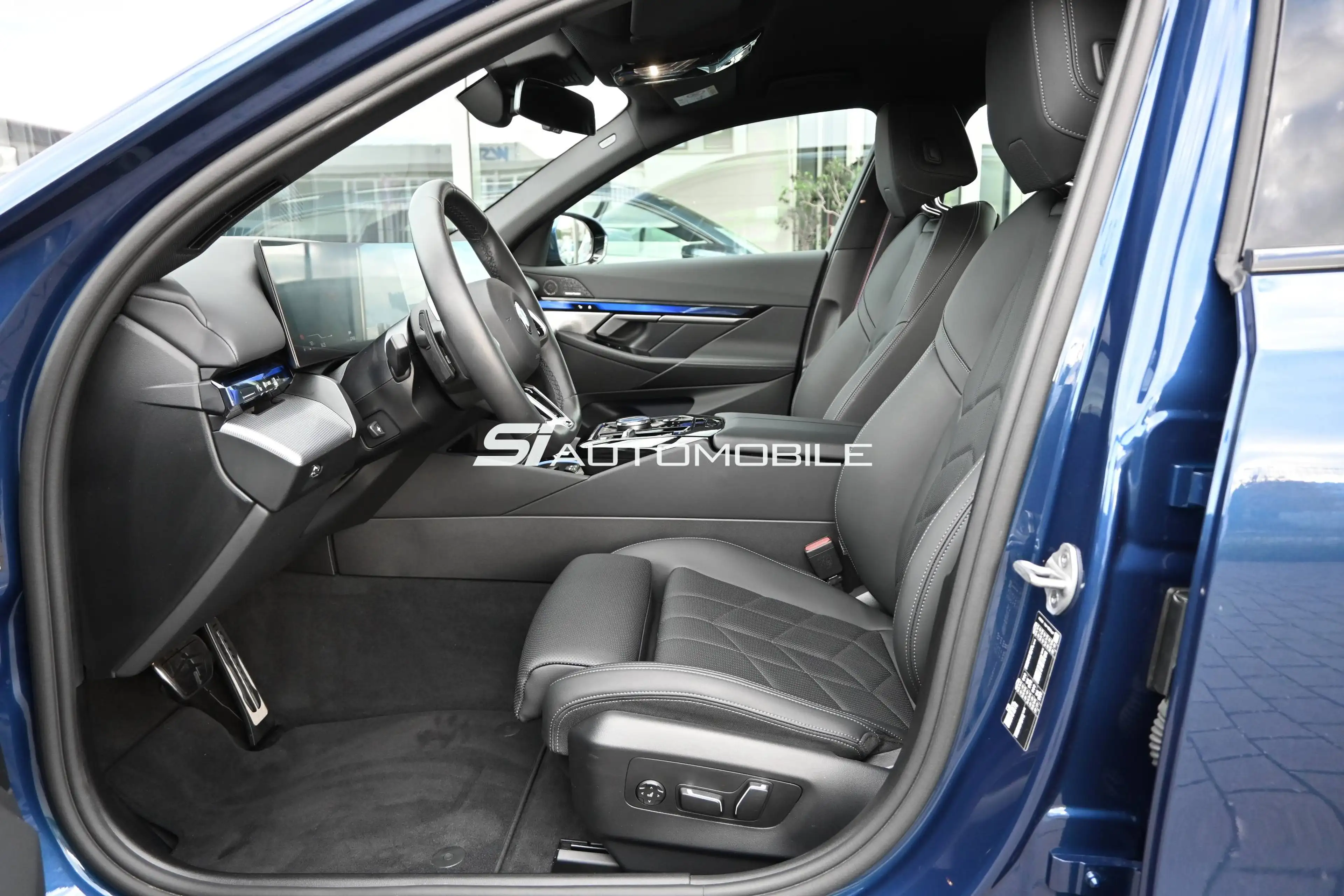 BMW 520 d Touring Aut. M-Sport Pro °ACC°AHK°STANDHEIZ° — photo 10