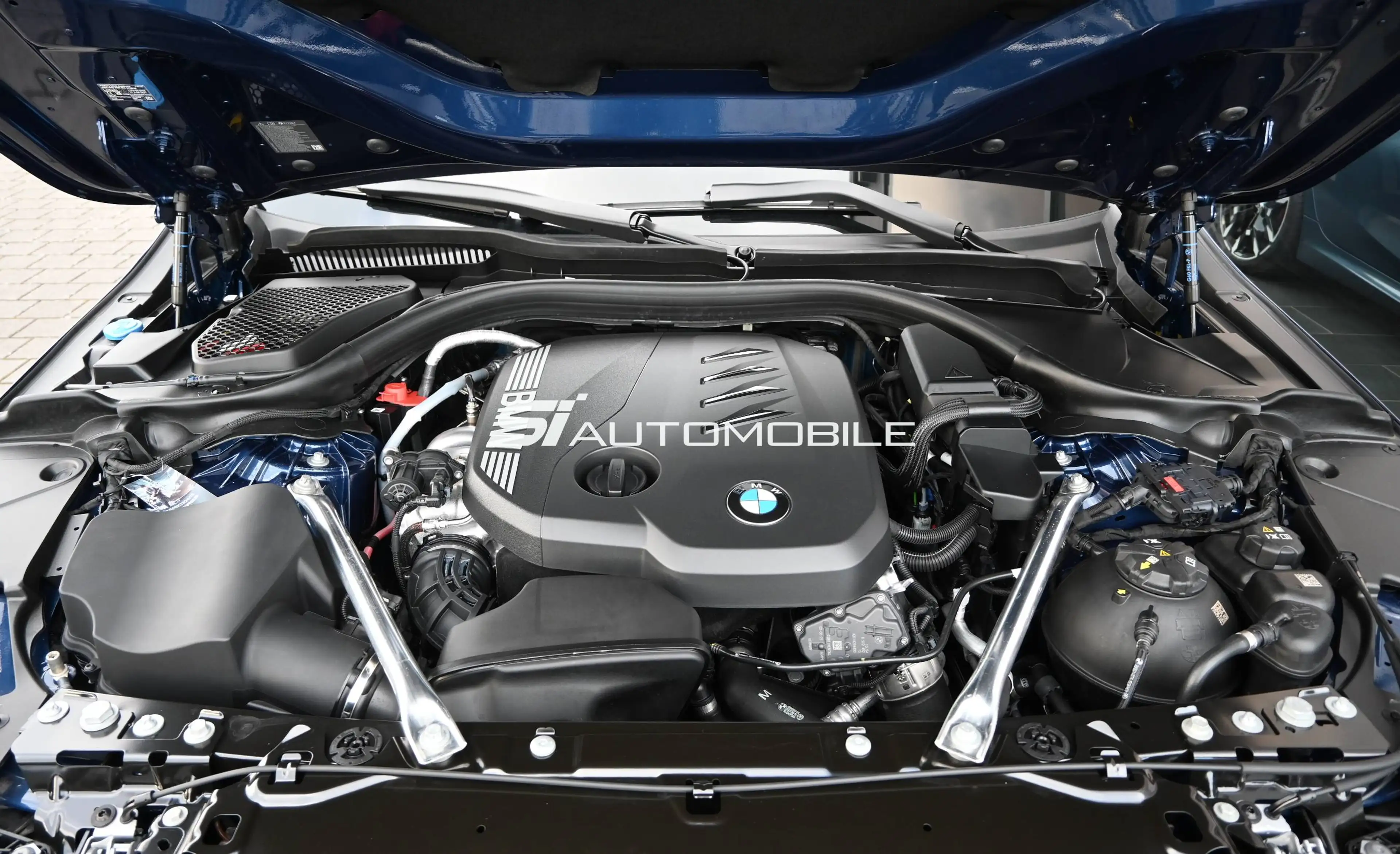 BMW 520 d Touring Aut. M-Sport Pro °ACC°AHK°STANDHEIZ° — photo 9