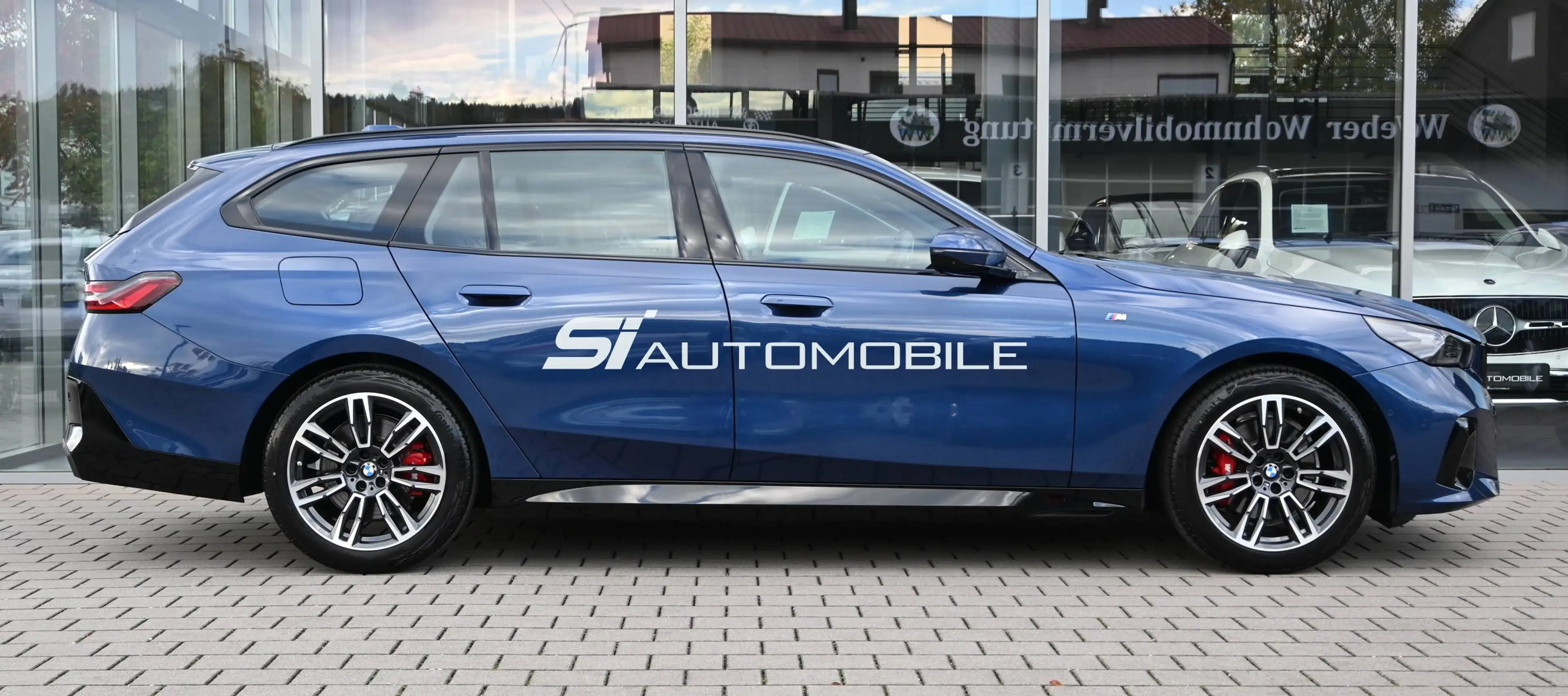 BMW 520 d Touring Aut. M-Sport Pro °ACC°AHK°STANDHEIZ° — photo 6