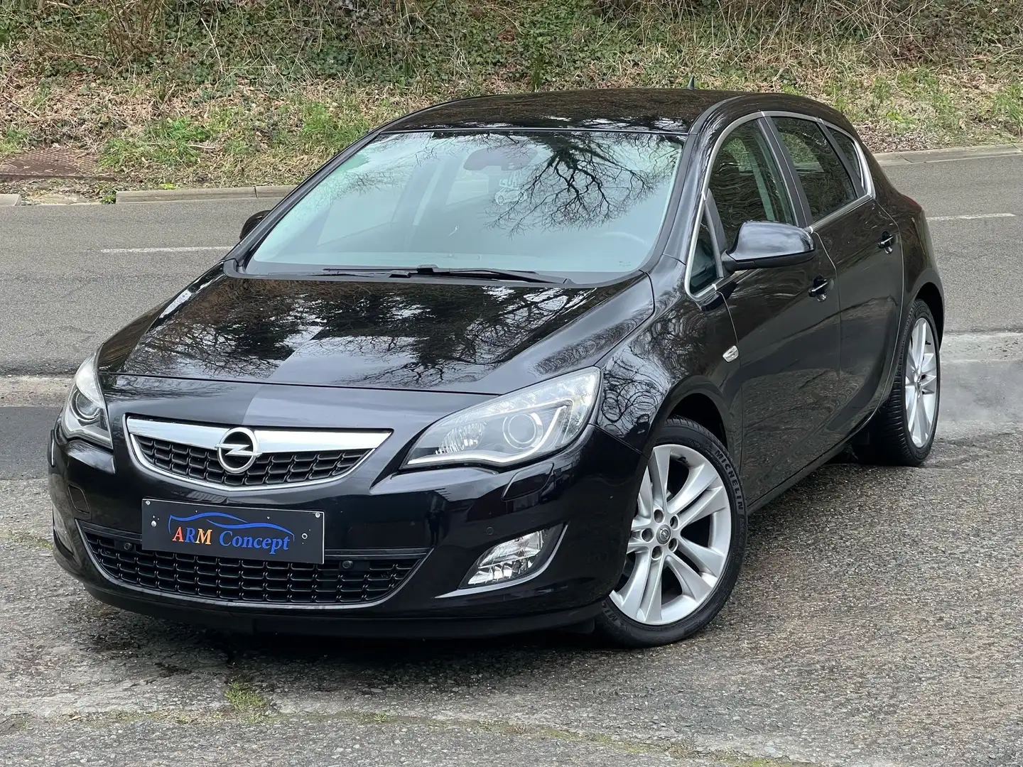 Opel Astra 1.6i Cosmo essence AUTOMATIQUE xenon/GARANTIE 1 an - 1