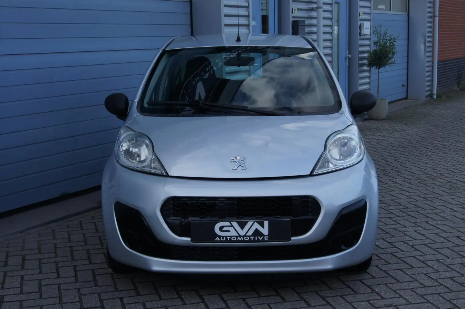 Peugeot 107 1.0 Access | 101.342 km NAP | Zuinig & Betrouwbaar Gris - 2