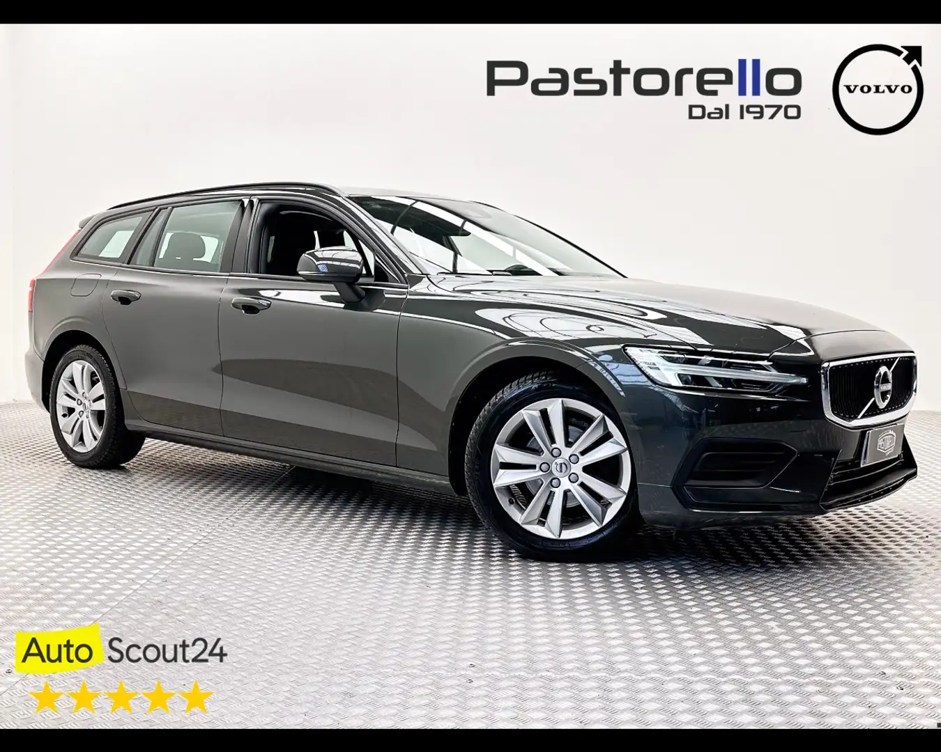 Volvo V60 D3 AWD Geartronic Business Gris - 1
