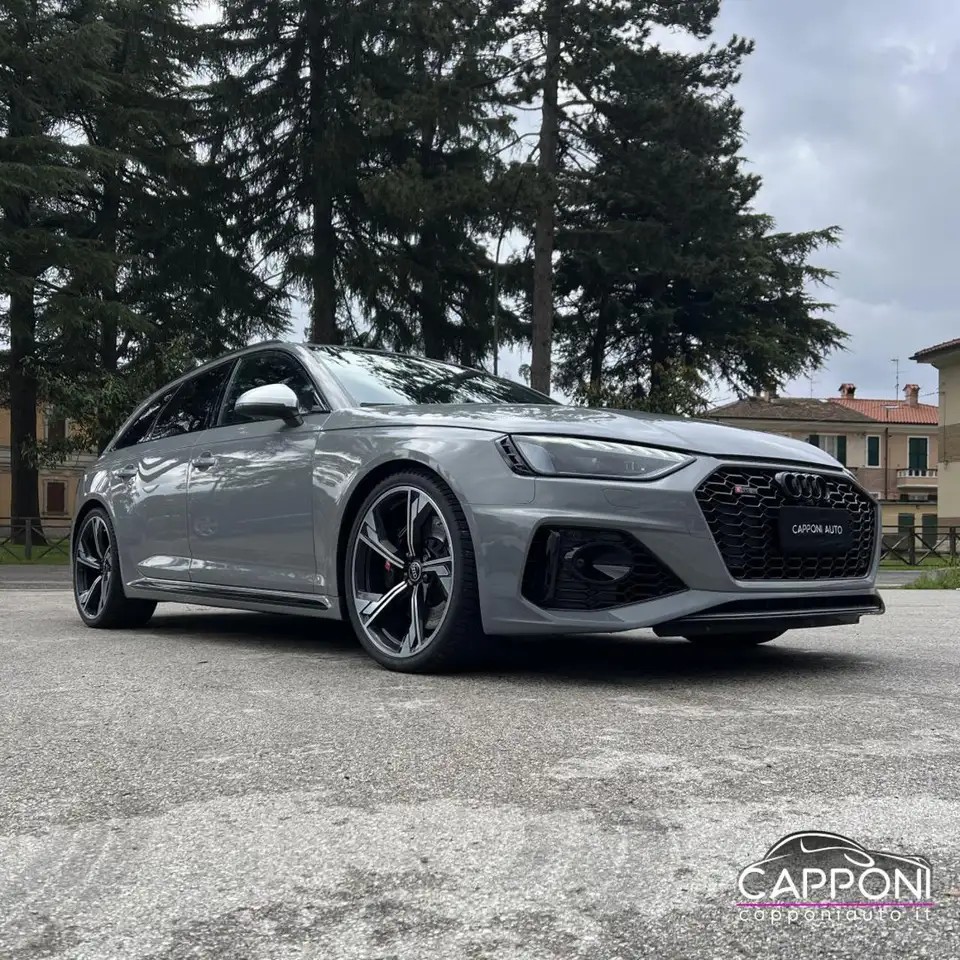 Audi RS4