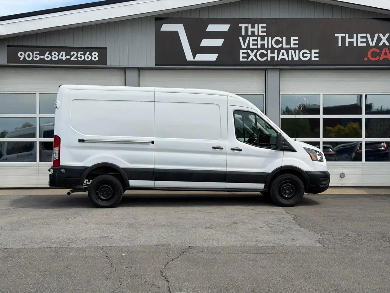 Ford Transit Cargo Van снимка Ford Transit Cargo Van