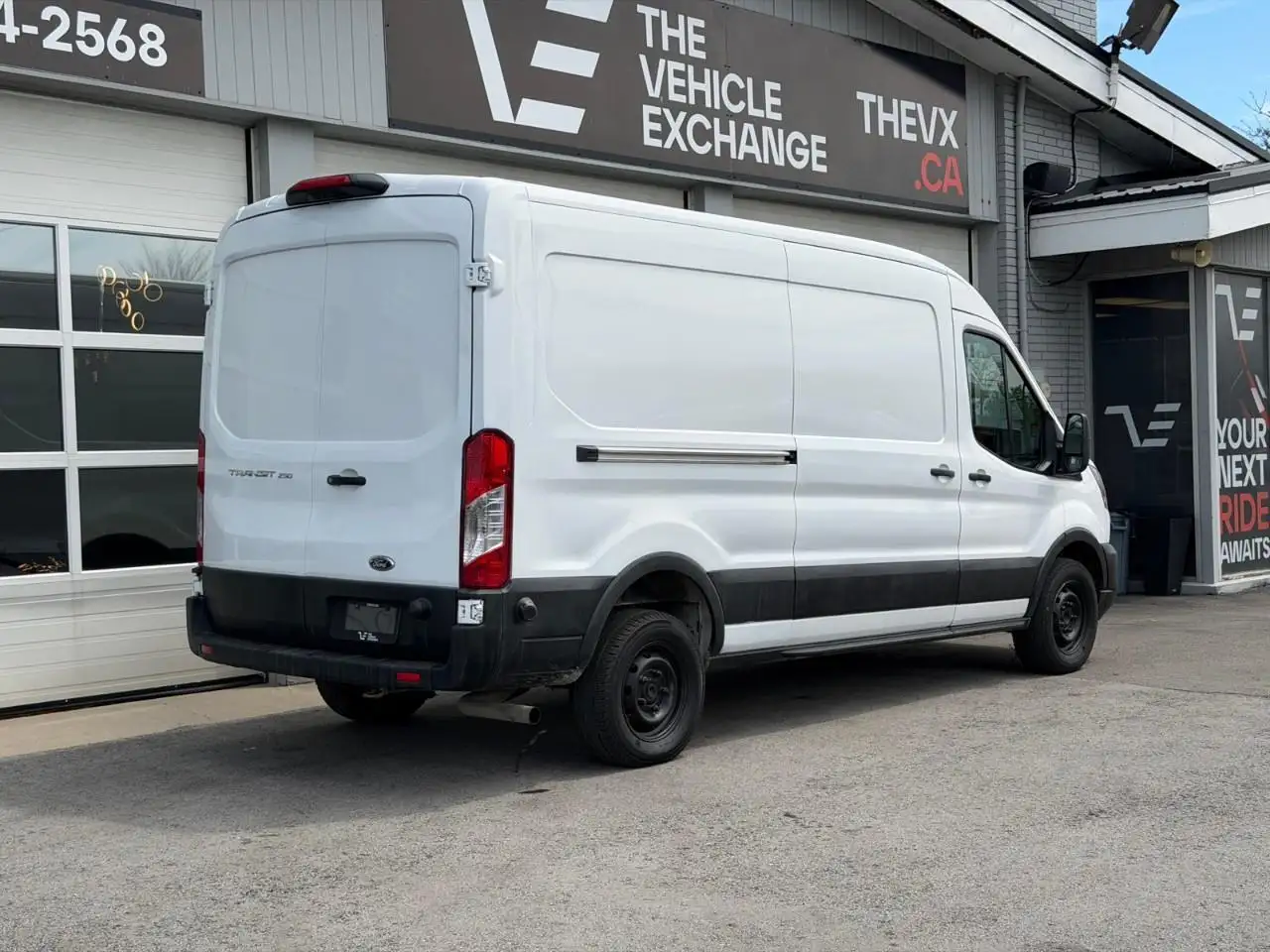 Ford Transit Cargo Van снимка Ford Transit Cargo Van