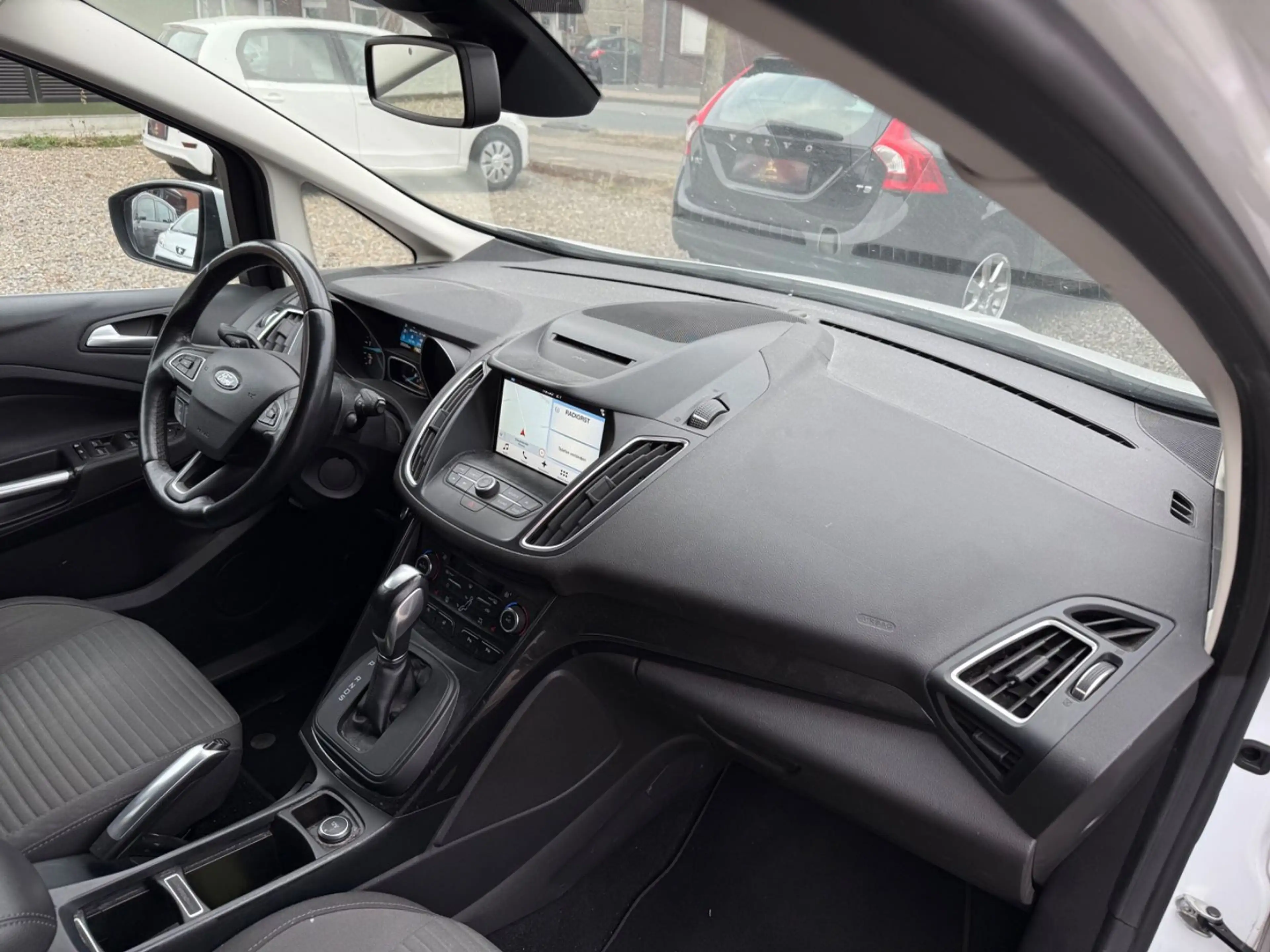 Ford C-Max Titanium 1.5 TDCi Automatik Navi Keyless — photo 10