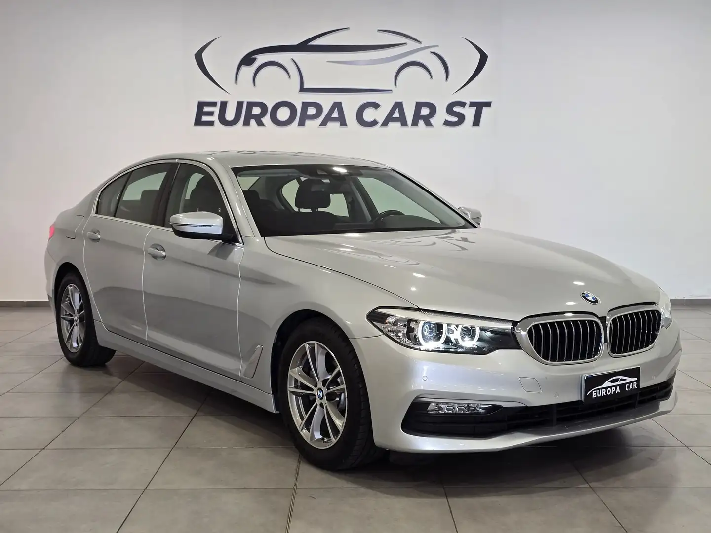BMW 520 520d Luxury Argent - 2