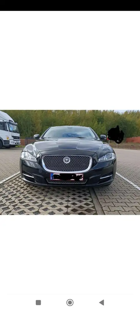 Jaguar XJ 3.0 V6 Diesel S Portfolio - 1