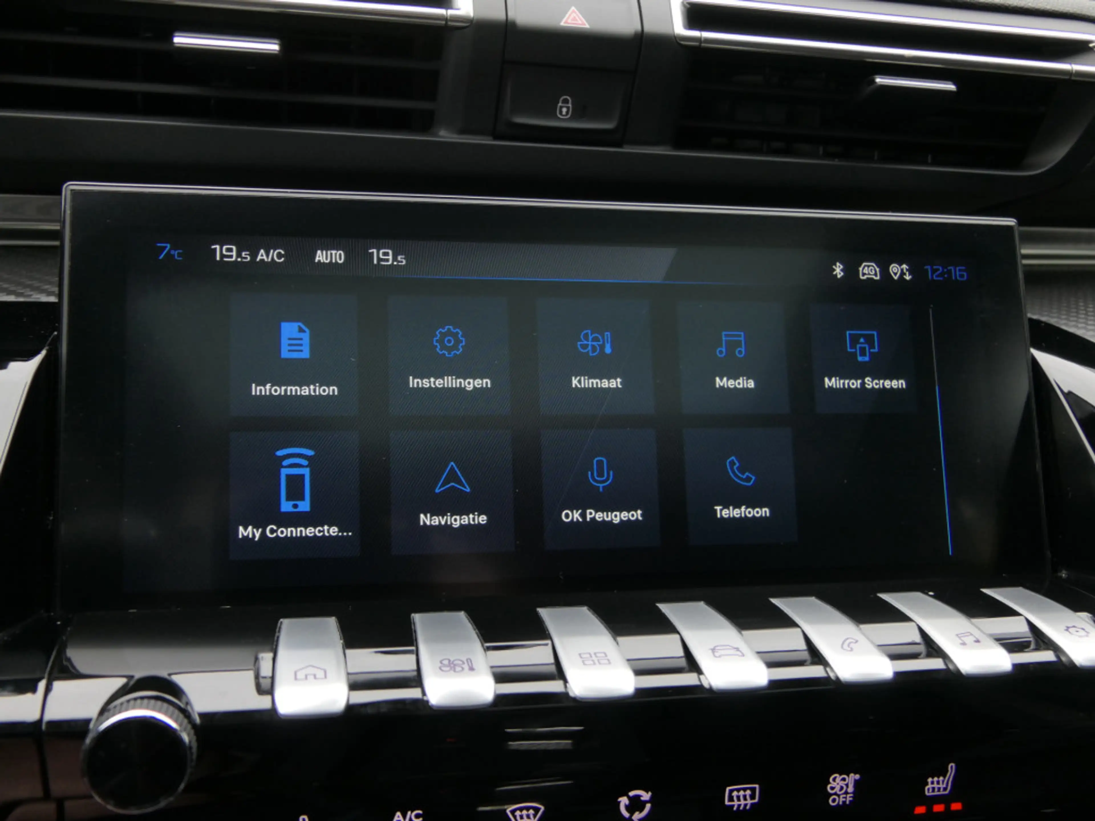 Peugeot 508 1.6 Turbo Plug in Hybrid Allure | Panoramadak — photo 27