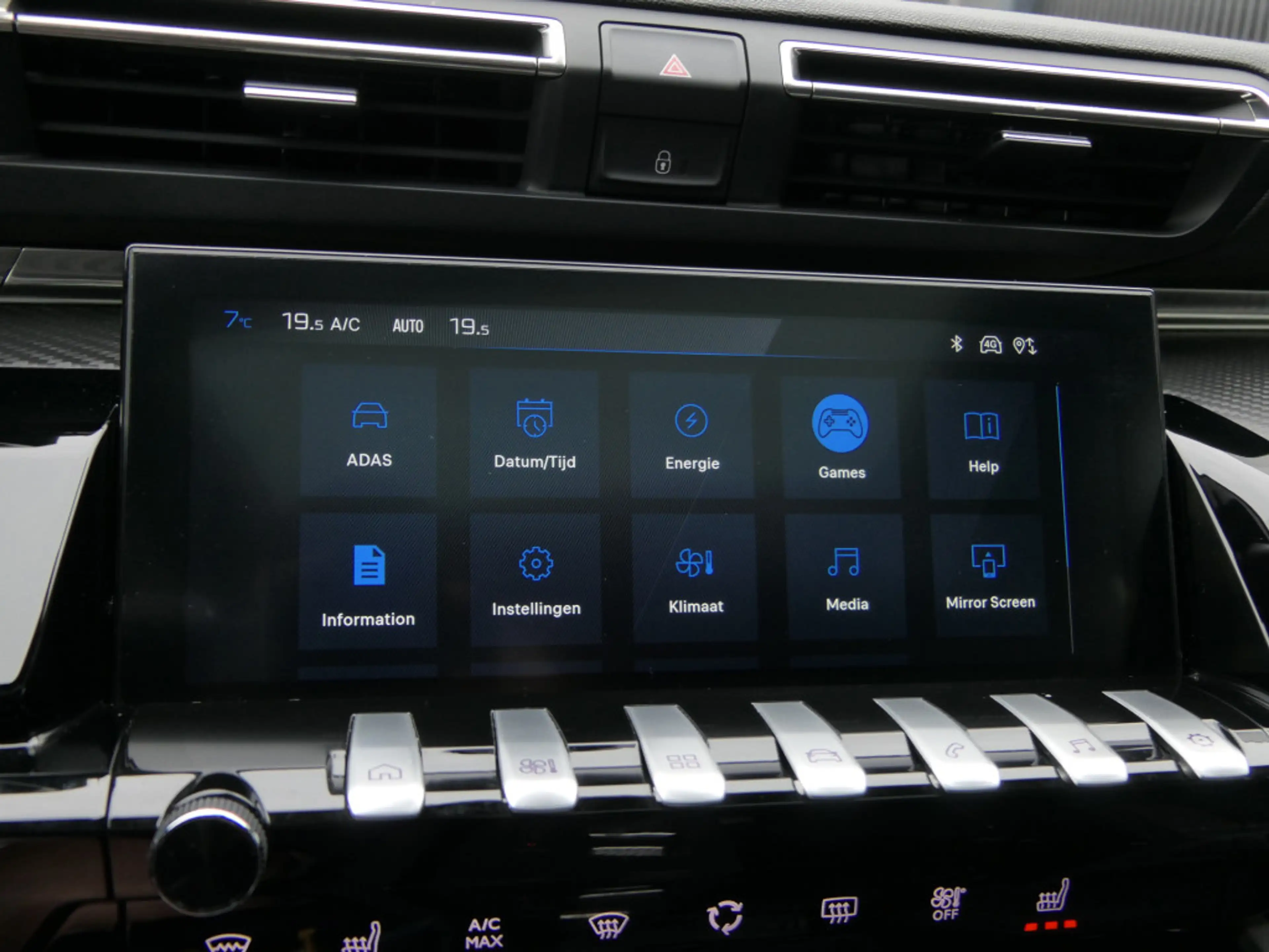 Peugeot 508 1.6 Turbo Plug in Hybrid Allure | Panoramadak — photo 26