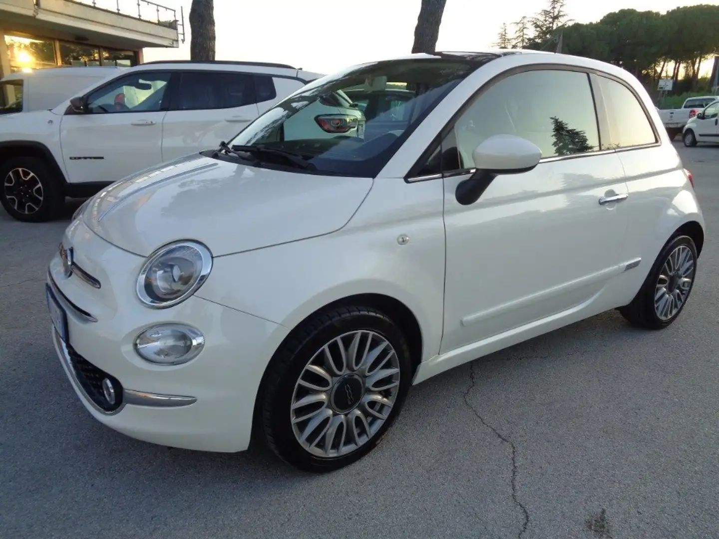 Fiat 500 1.2 Lounge TETTO-CLIMA AUTOMATICO-NAVI Blanc - 2