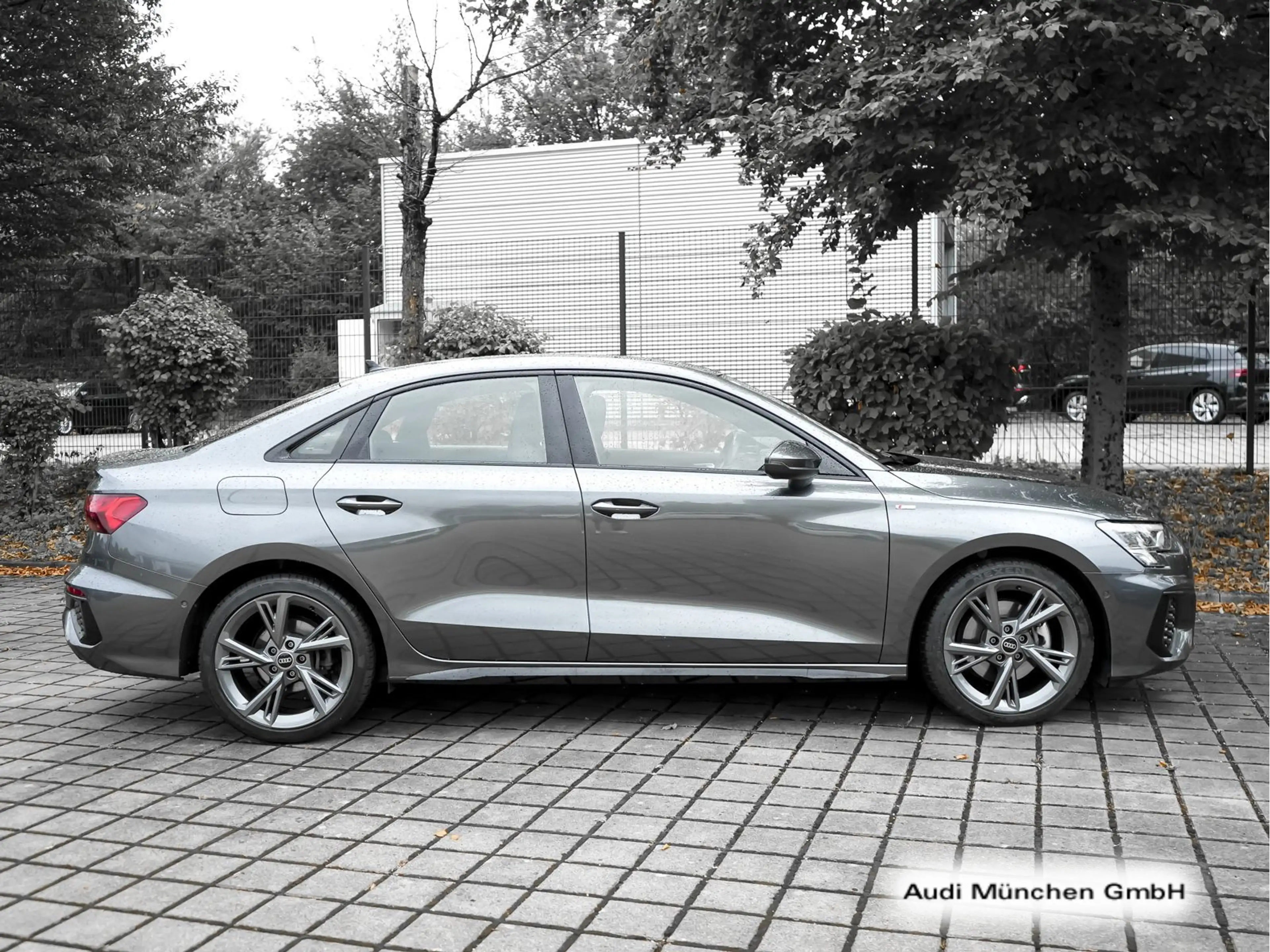 Audi A3 40 TFSI qu. S tronic S line Pano/B& — photo 7