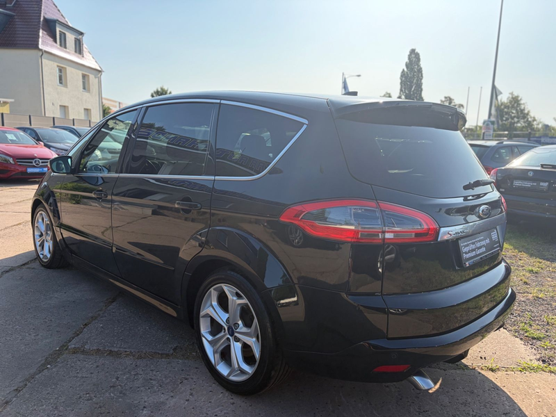 Ford S-Max S-MAX Titanium S — photo 8