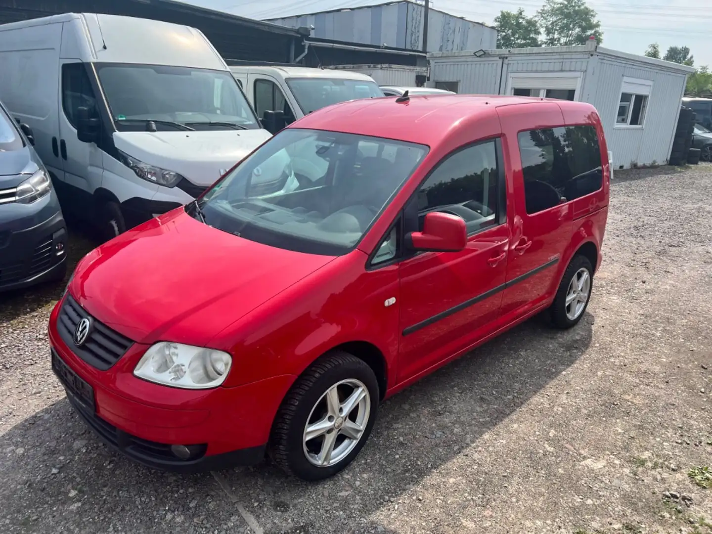 Volkswagen Caddy Life Team Piros - 1