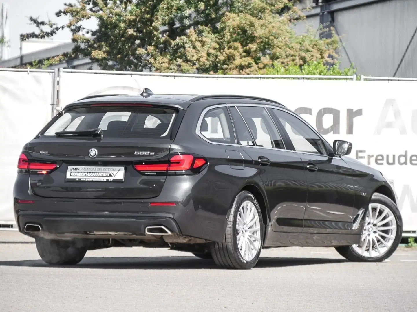 BMW 530 e xDrive TOURING+ACC+PANO+AHK+PA+18" Grigio - 2
