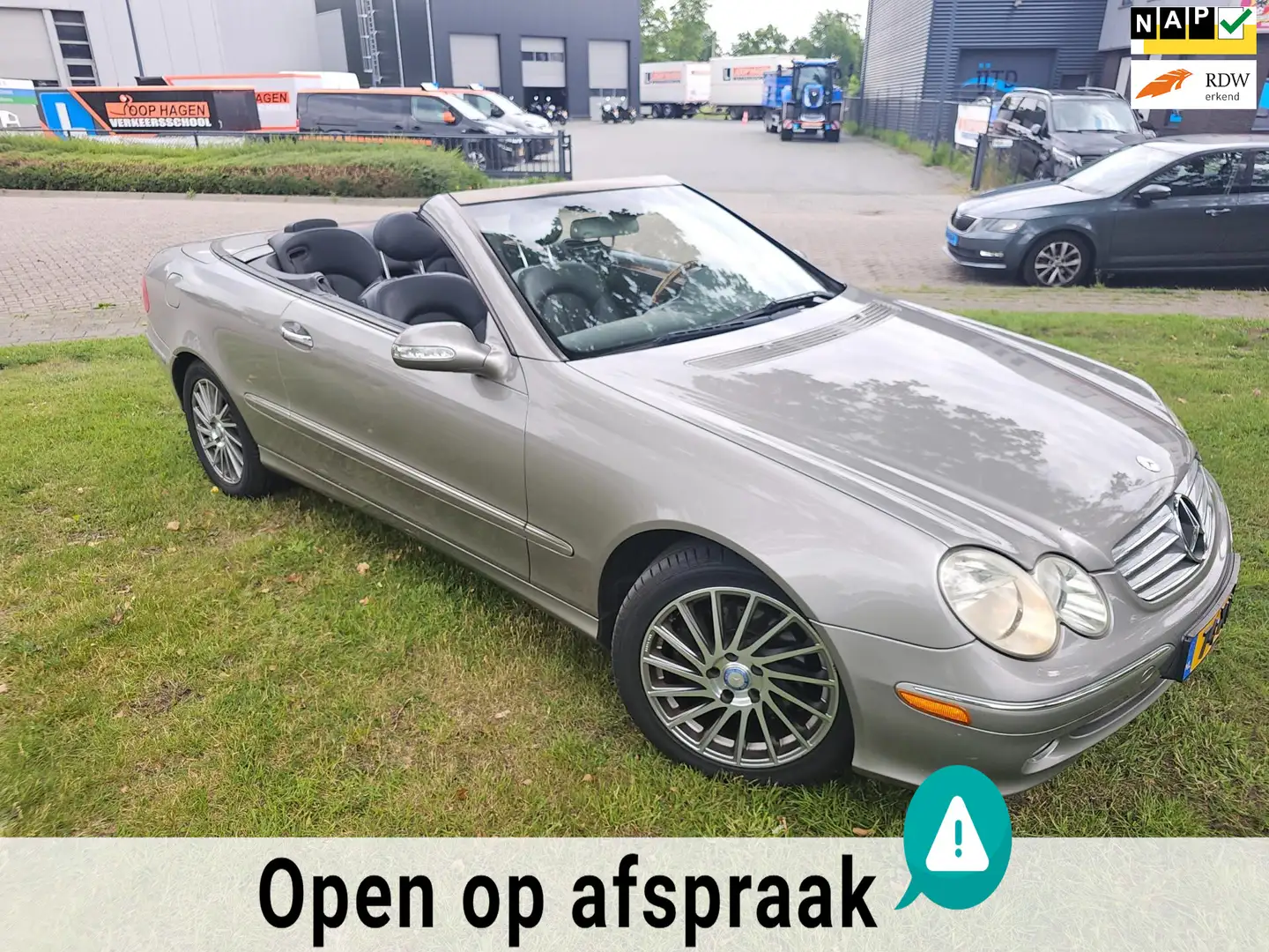 Mercedes-Benz CLK 320 Cabrio Elegance automaat op G3 !! inruilmogelijk Gris - 1