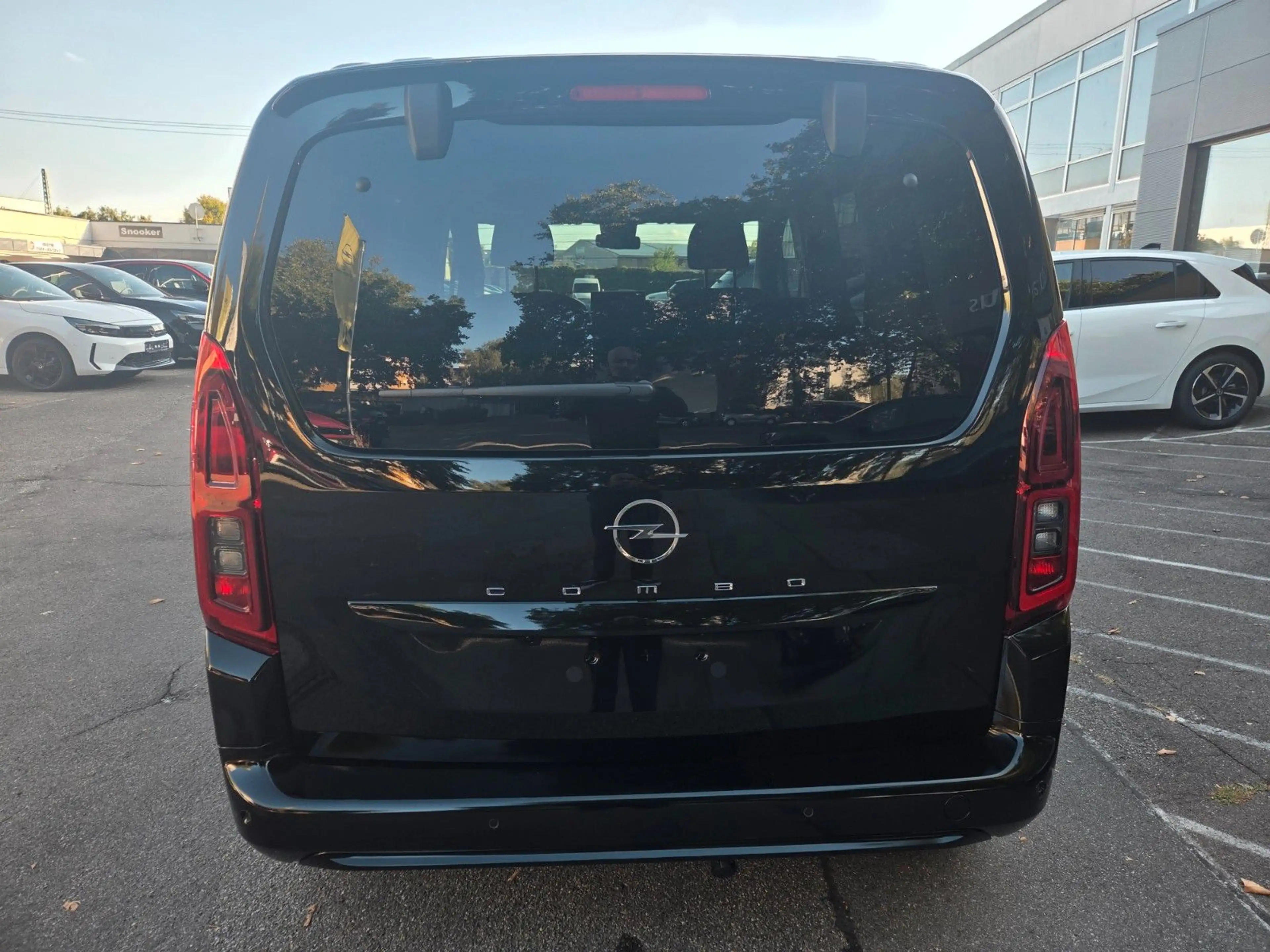Opel Combo Life 1.5D AT8 GS Navi Sitzhzg Kamera — photo 5