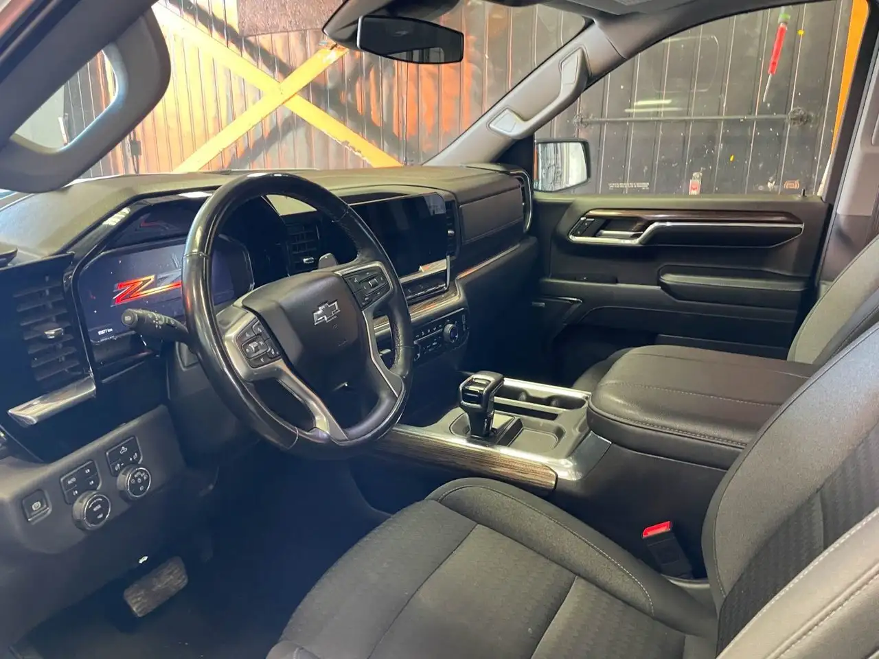 Chevrolet Silverado 1500 снимка Chevrolet Silverado 1500