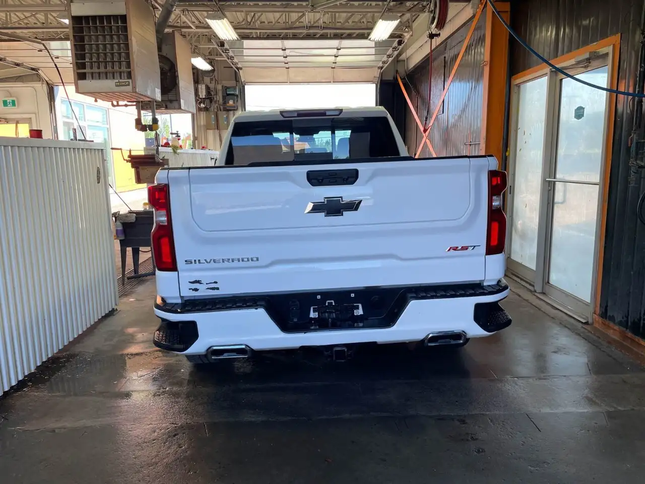 Chevrolet Silverado 1500 снимка Chevrolet Silverado 1500