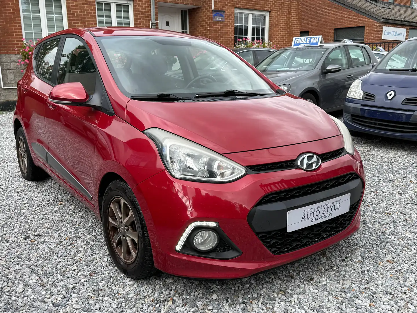 Hyundai i10 1.0i / Garantie / Airco / Rood - 1