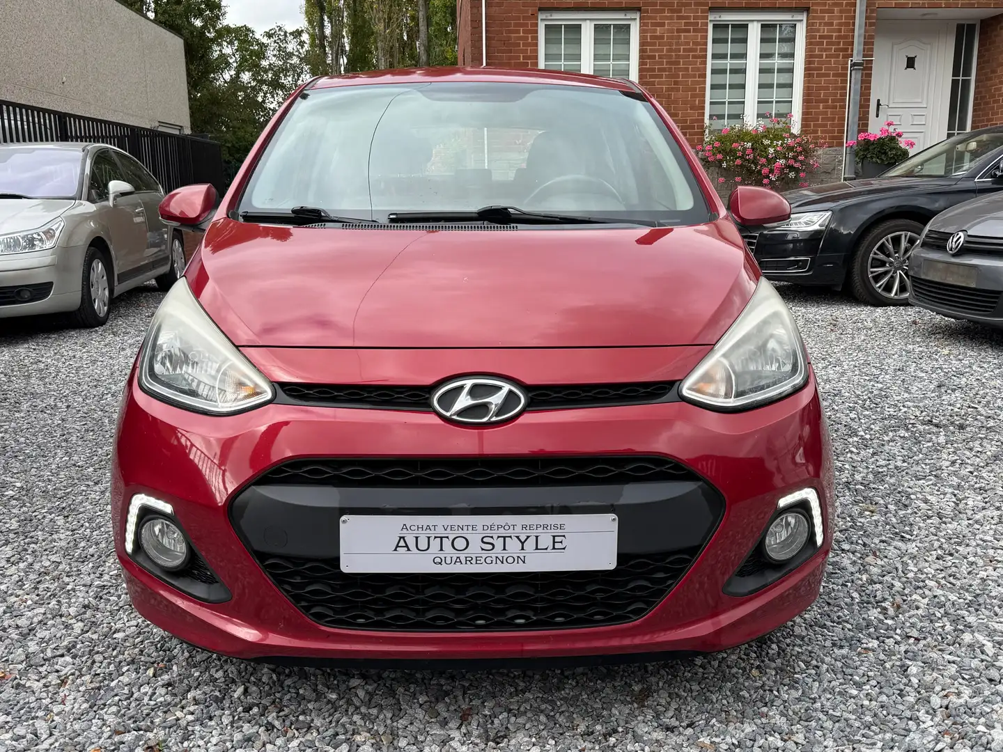 Hyundai i10 1.0i / Garantie / Airco / Rood - 2