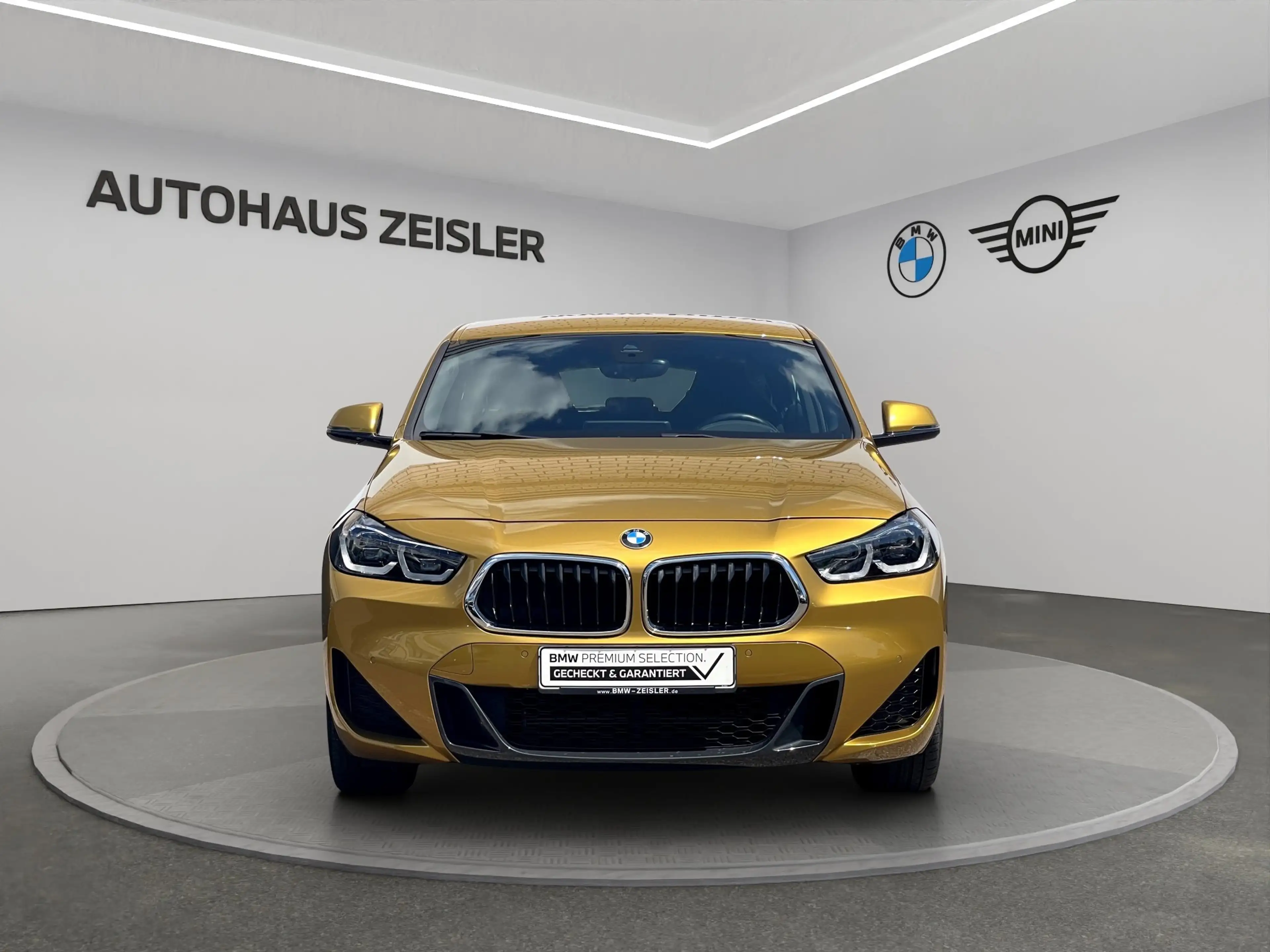BMW X2 xDrive20i — photo 5
