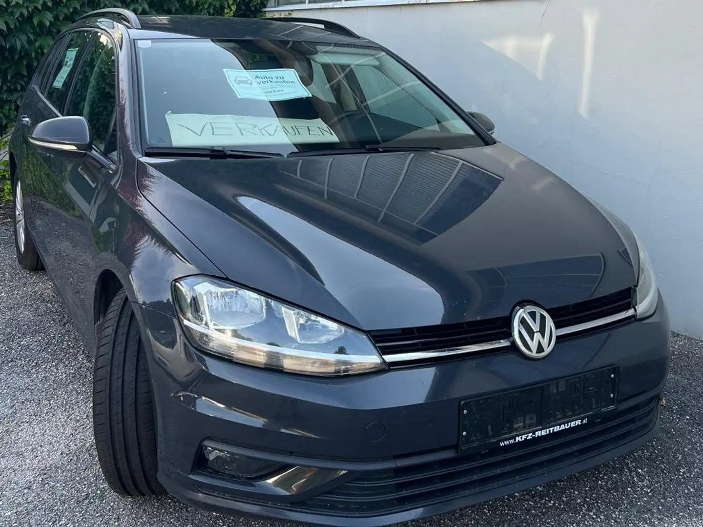 Volkswagen Golf Variant Golf Variant 1,6 TDI Grau - 1