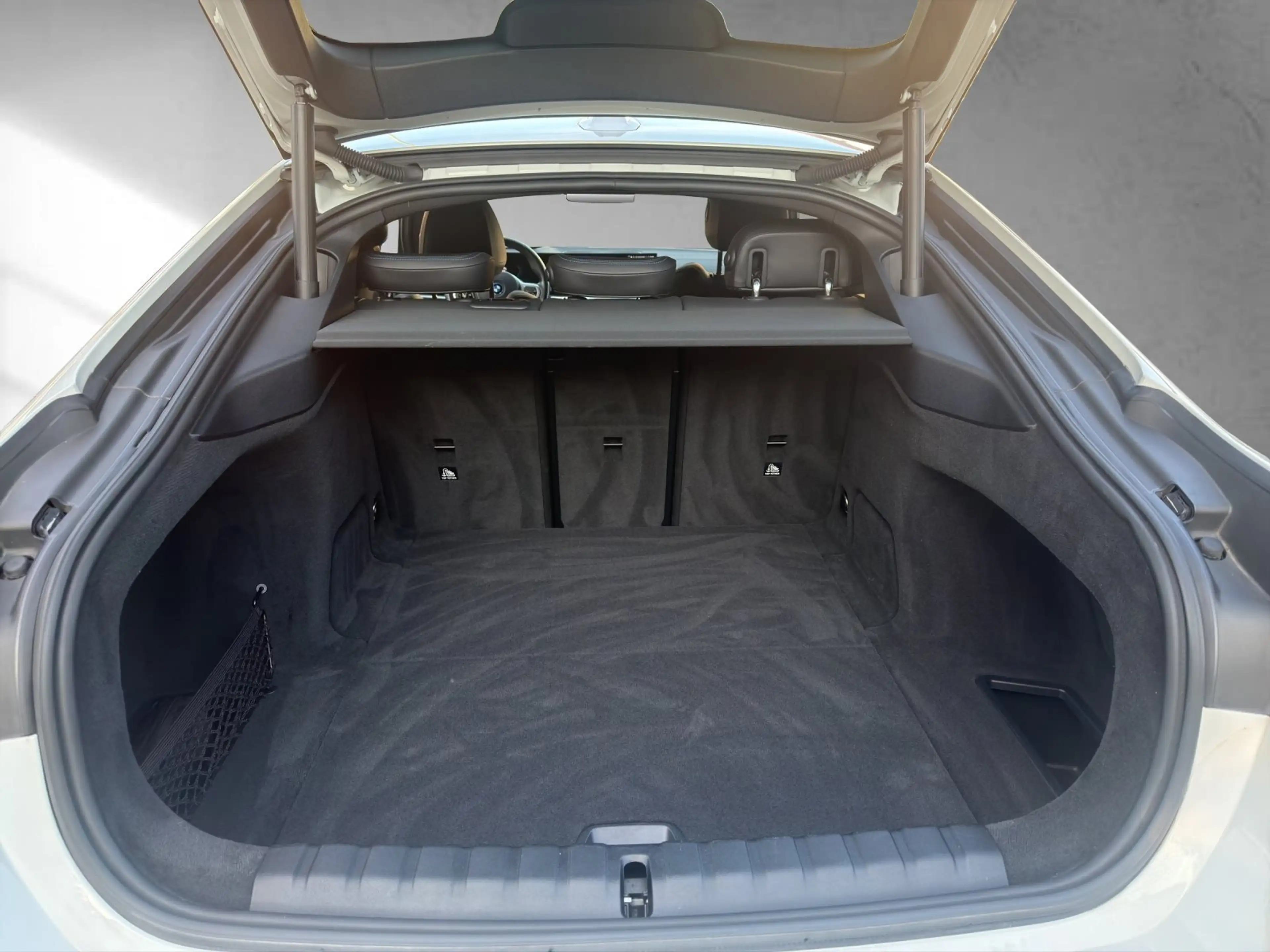 BMW i4 M50 Gran Coupé M Sport Pro HUD HiFi ACC — photo 14