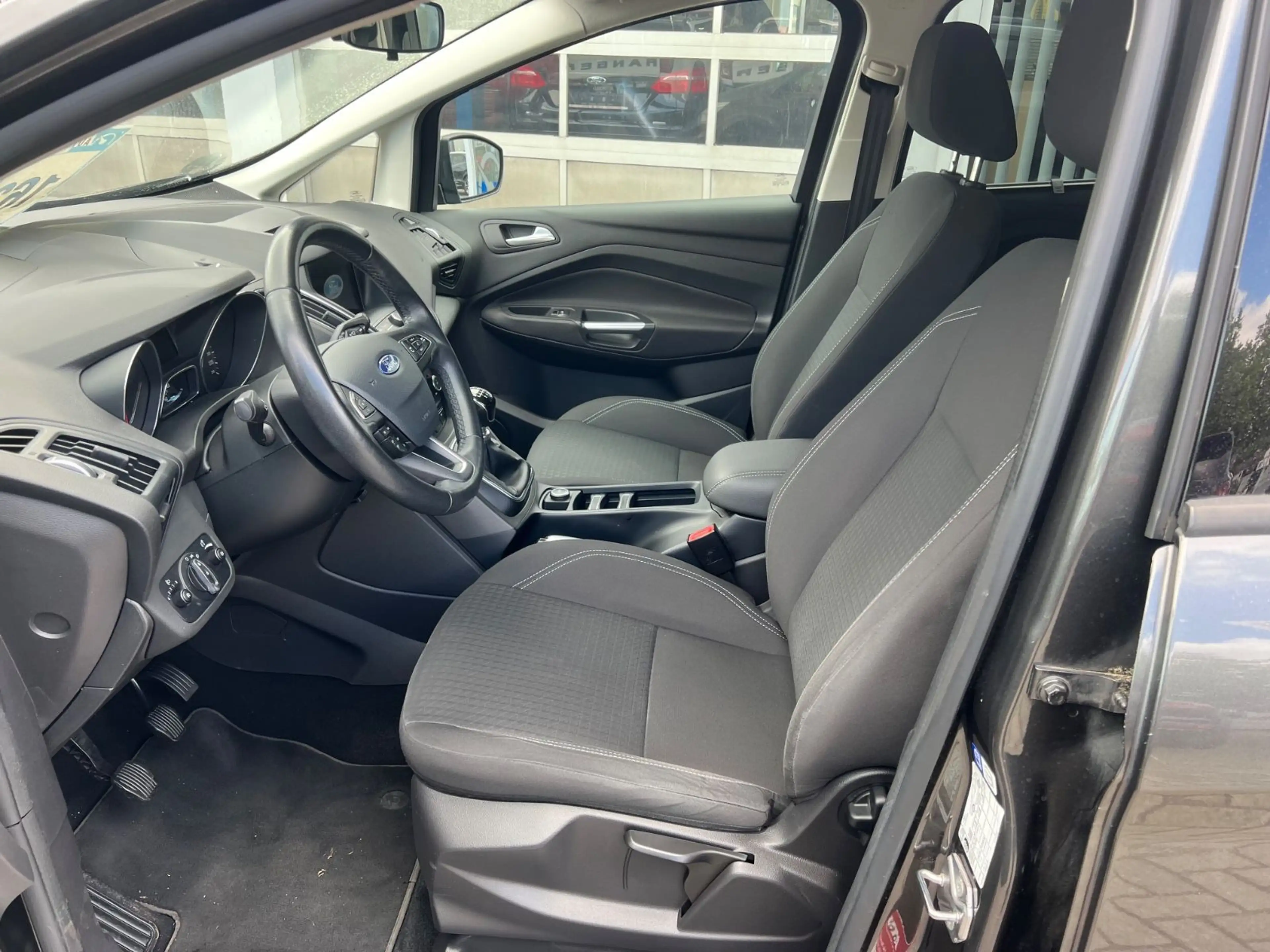 Ford C-Max C-MAX Cool & Connect — photo 8