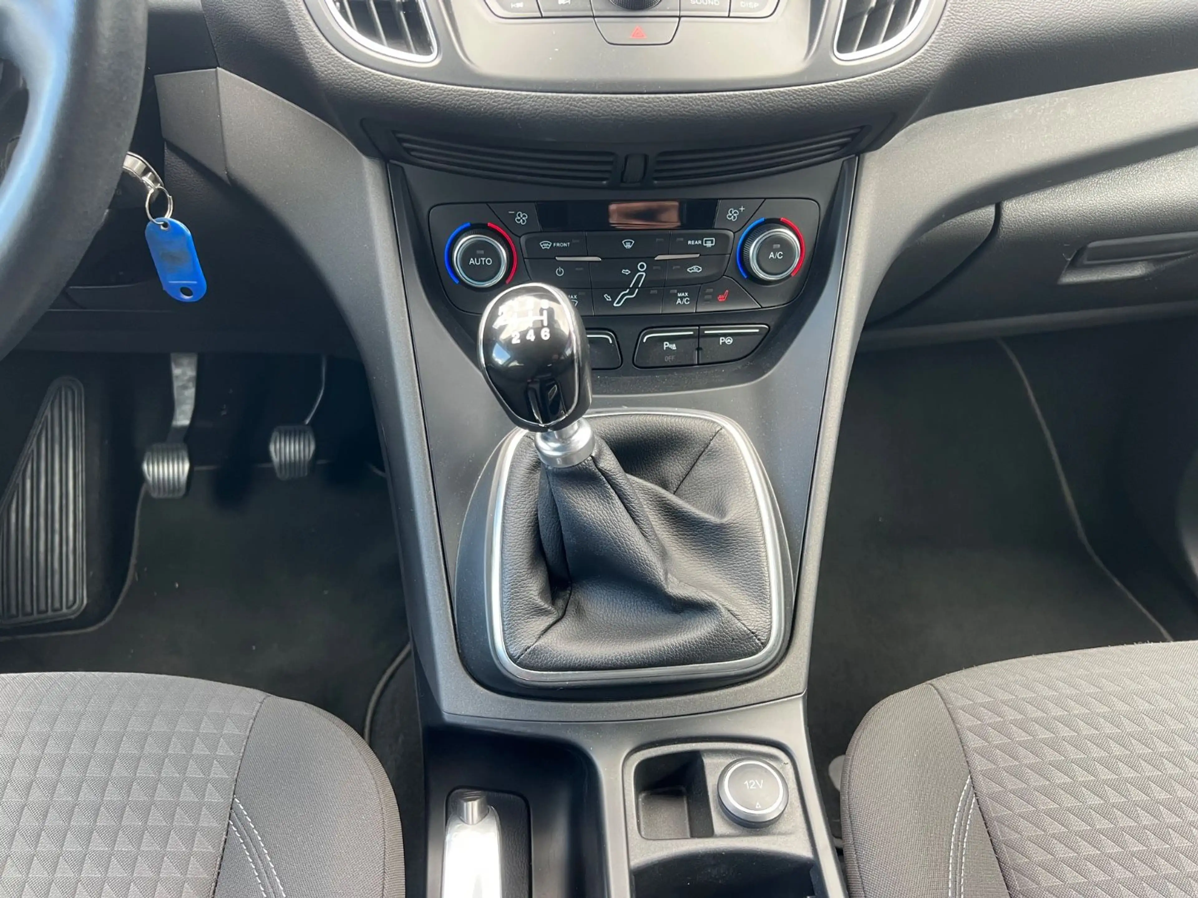 Ford C-Max C-MAX Cool & Connect — photo 12