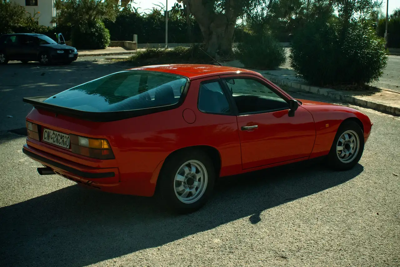Porsche 924 2.0, foto 4