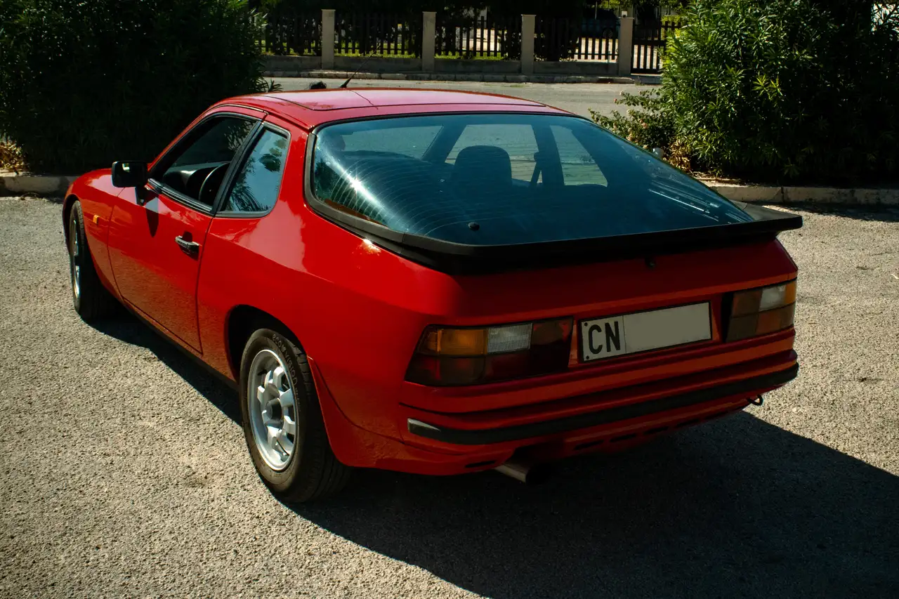 Porsche 924 2.0, foto 3