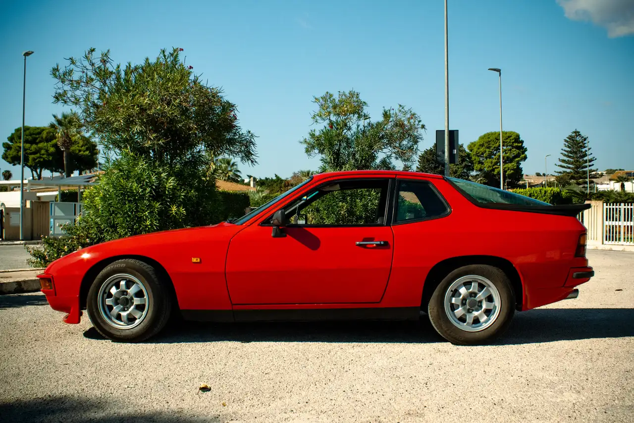 Porsche 924 2.0, foto 7