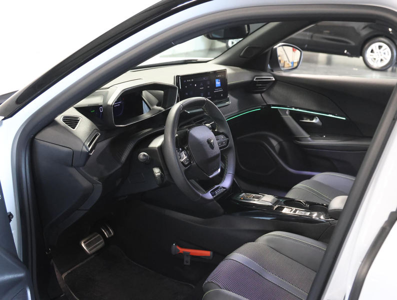 Peugeot e-2008 EV GT Avantage 54 kWh 156PK | 1ste eigenaar | Appl — photo 11