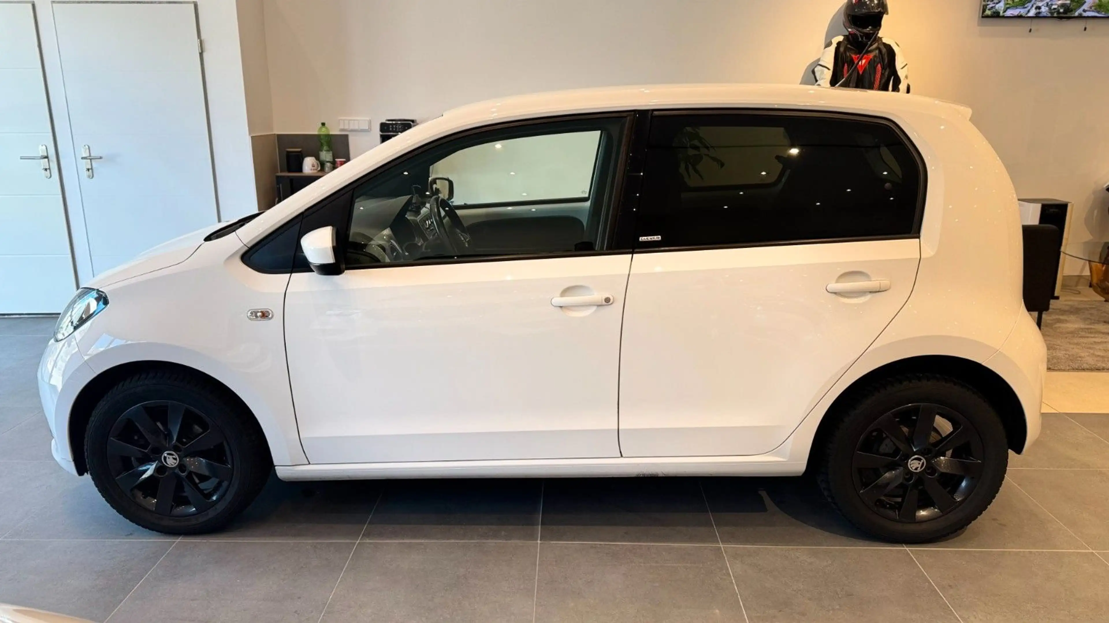 Skoda Citigo Clever 5trg. Alufelgen Bluetooth PDC — photo 4