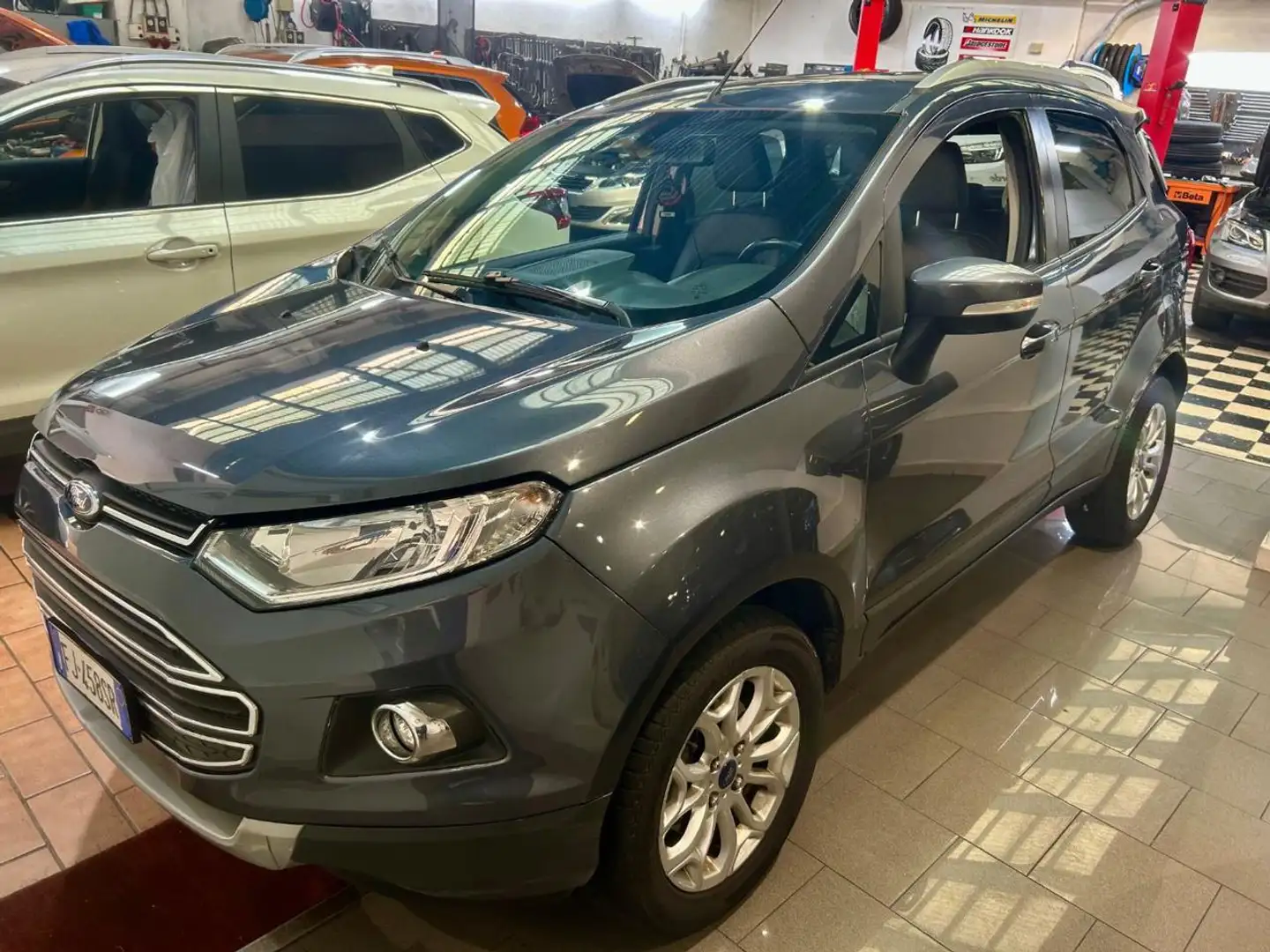 Ford EcoSport 1.5 TDCi 95 CV Titanium Euro6 Grigio - 2