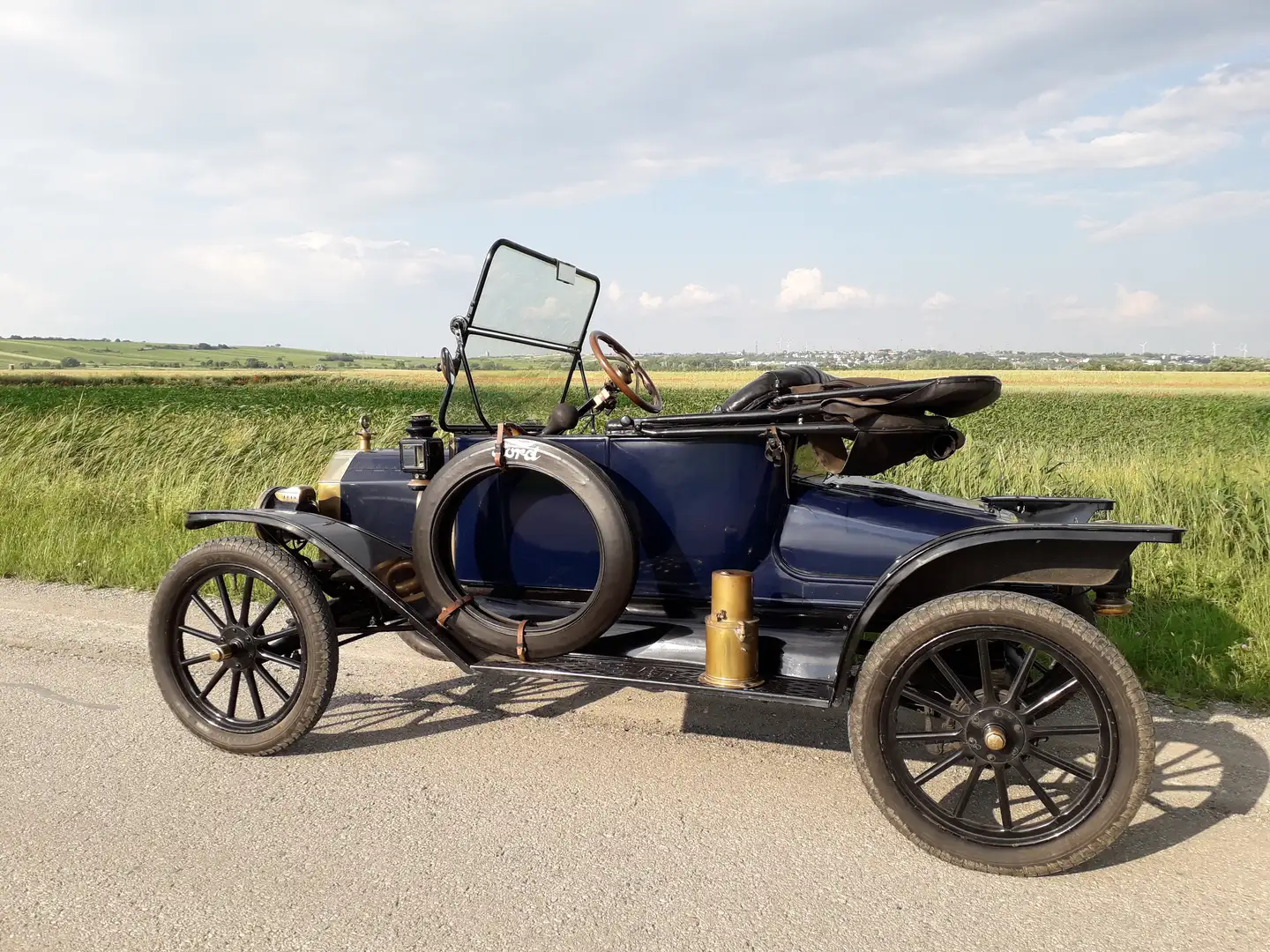 Oldtimer Ford Modell T Runabout Blau - 2