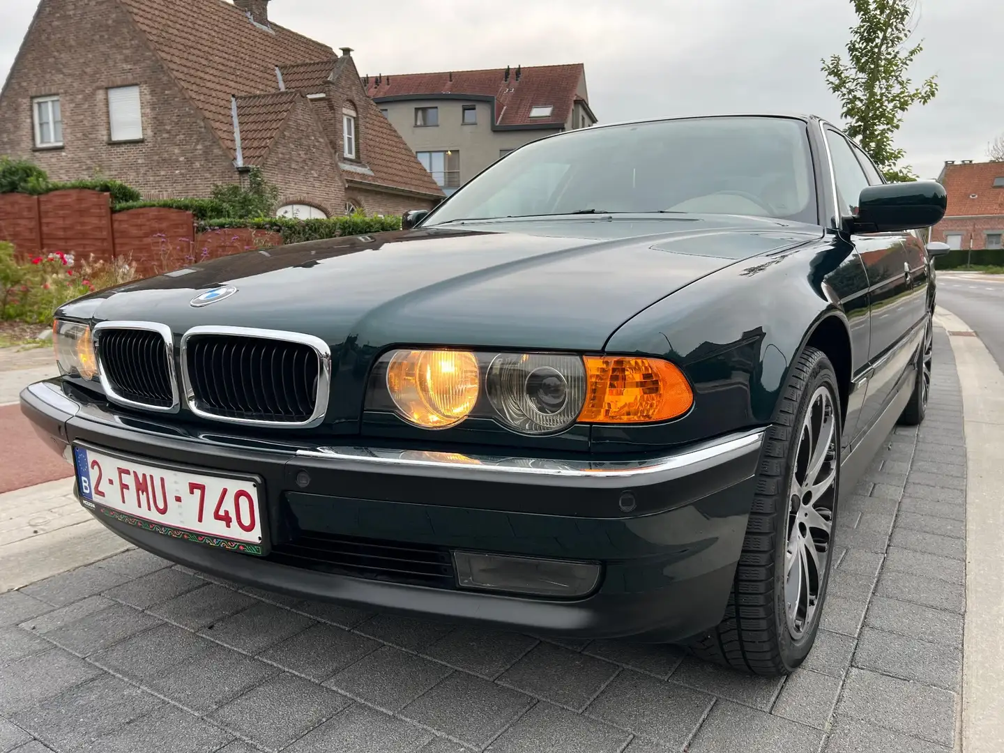 BMW 728 728i - 1