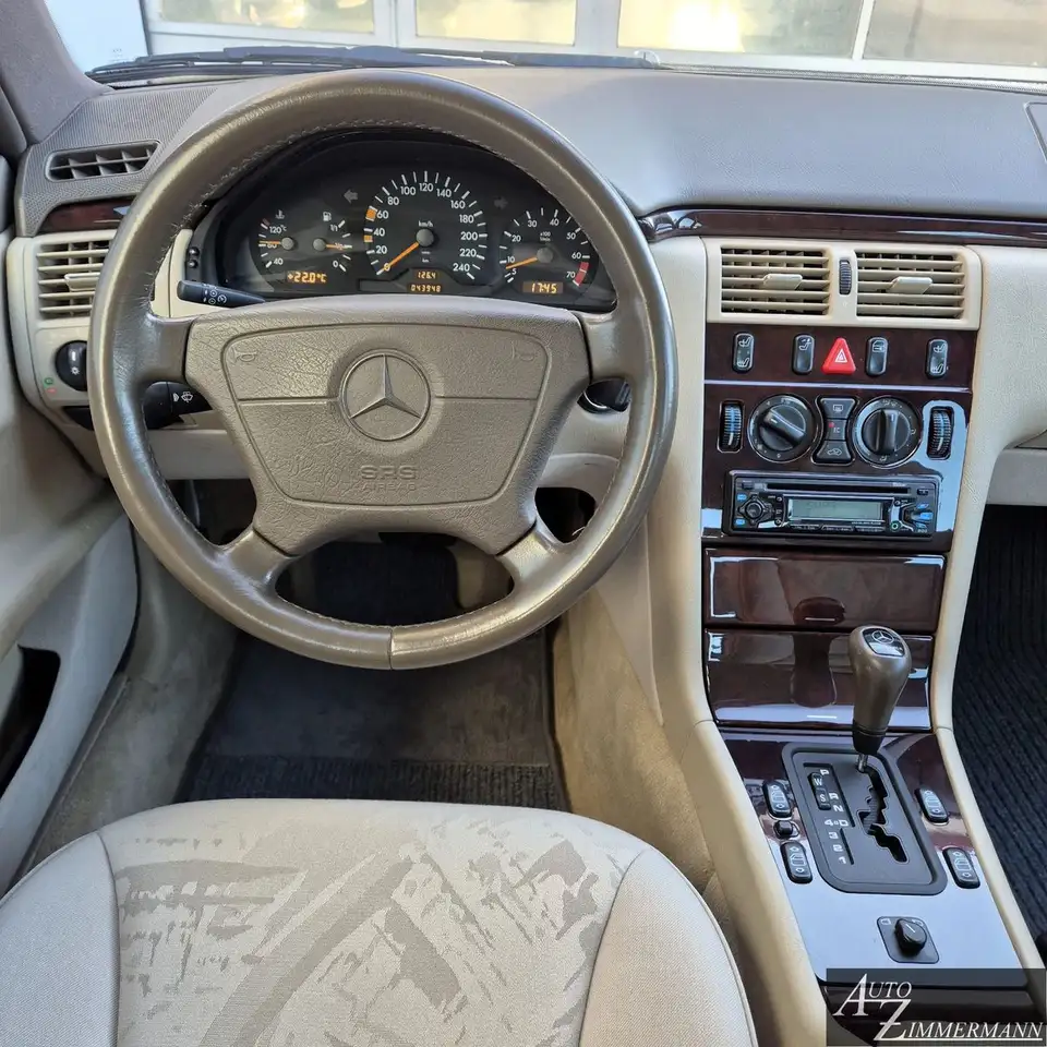 Mercedes-Benz E 230 Limo. Automatik Sitzheizung*Tempom*Sammler, foto 7