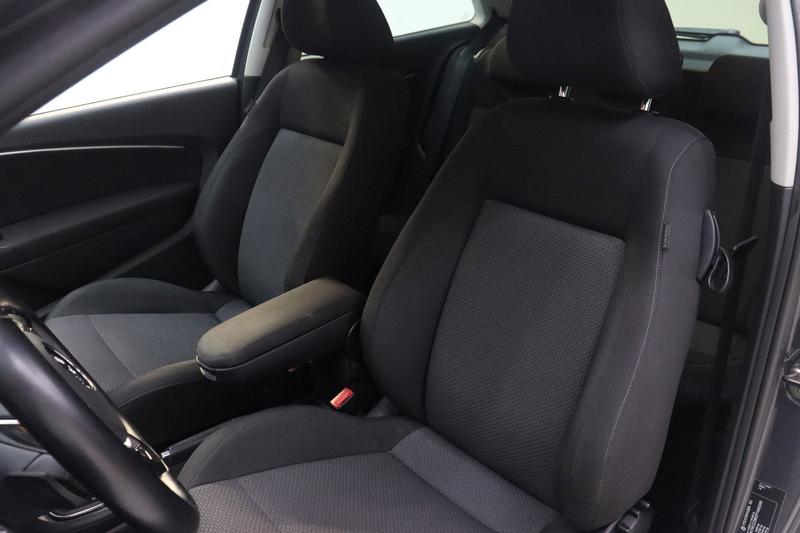 Volkswagen Polo 1.2 TSI Highline DSG — photo 15