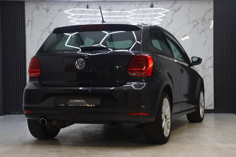 Volkswagen Polo 1.2 TSI Highline DSG — photo 9