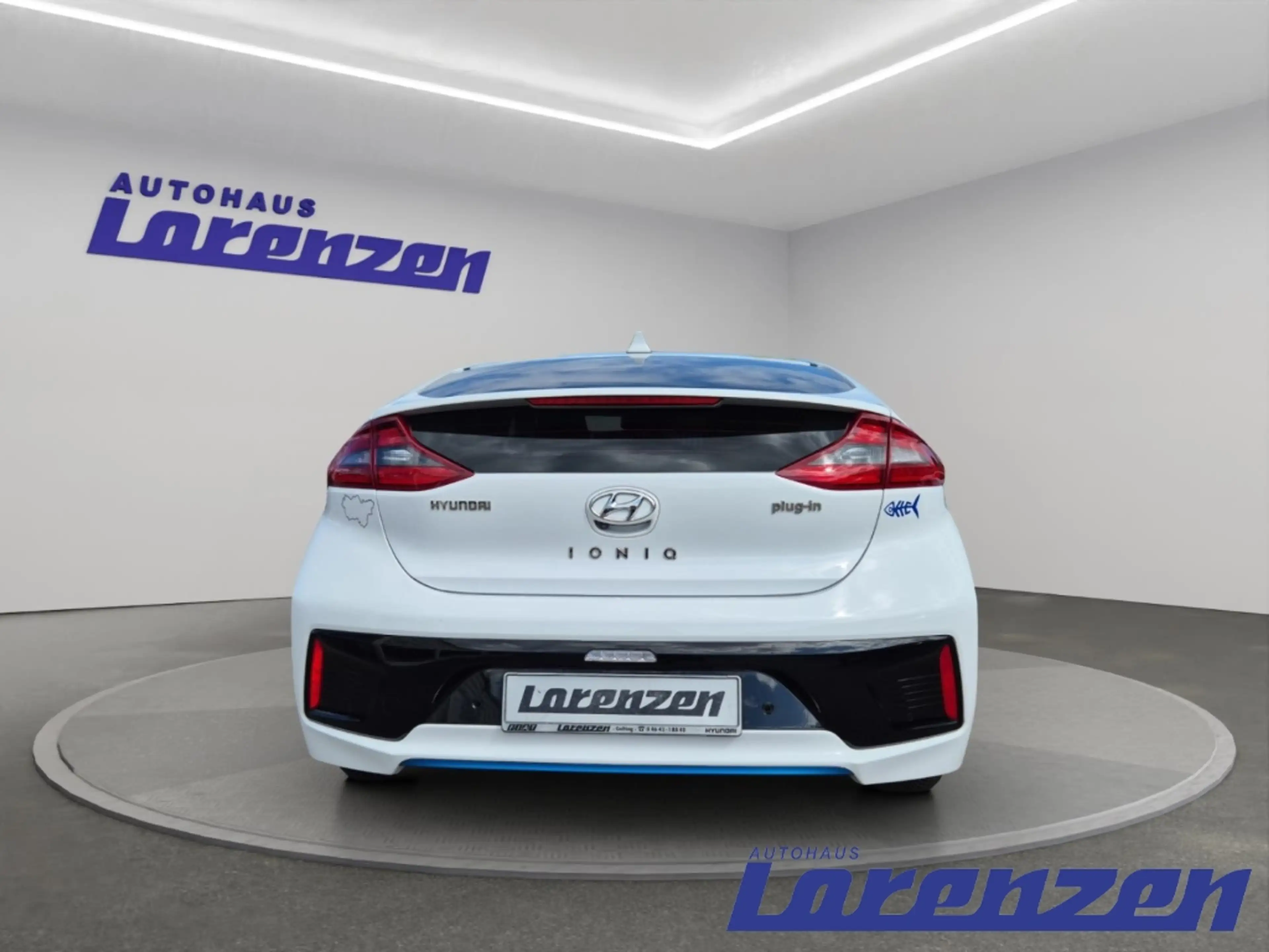 Hyundai IONIQ Plug-In 1.6 Hybrid Style Navi Soundsystem Bi-Xenon — photo 5