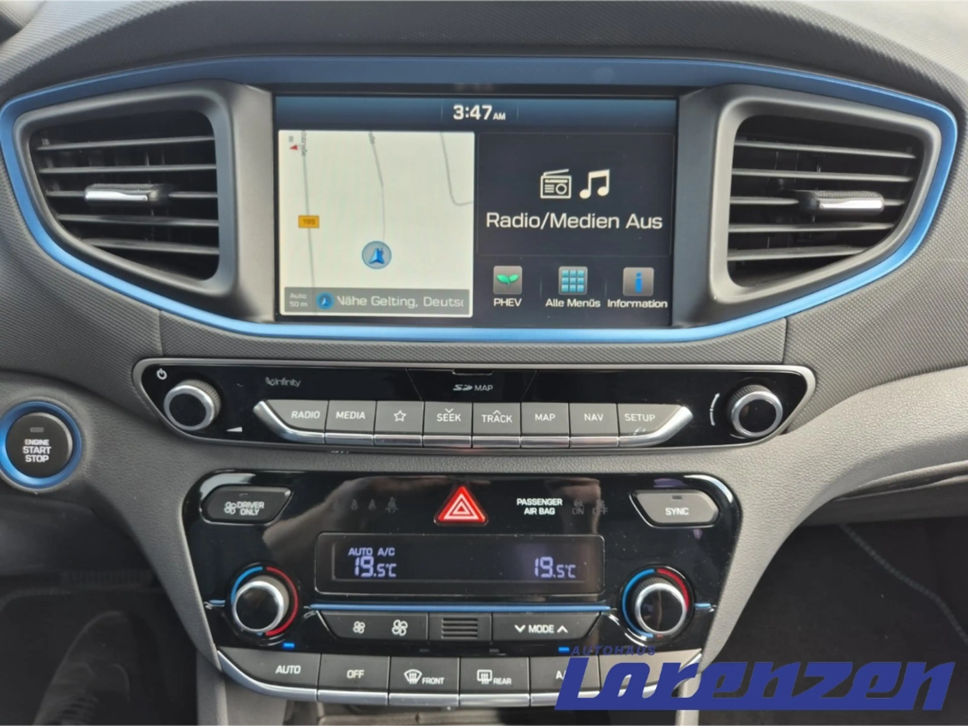 Hyundai IONIQ Plug-In 1.6 Hybrid Style Navi Soundsystem Bi-Xenon — photo 10