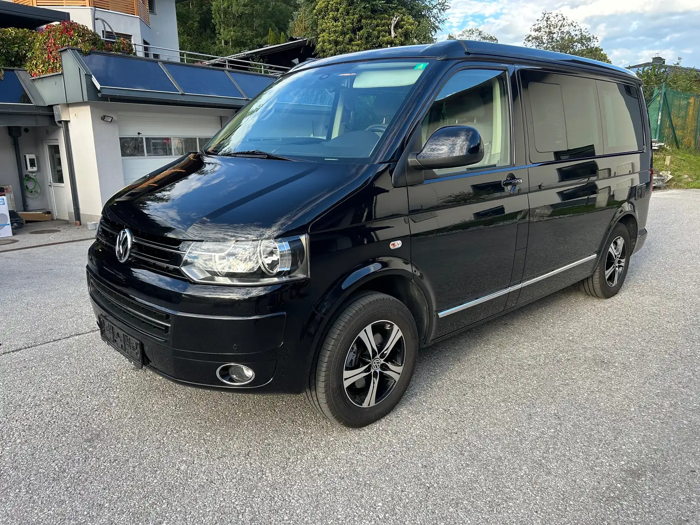 Volkswagen T5 California Comfortline Schwarz - 1