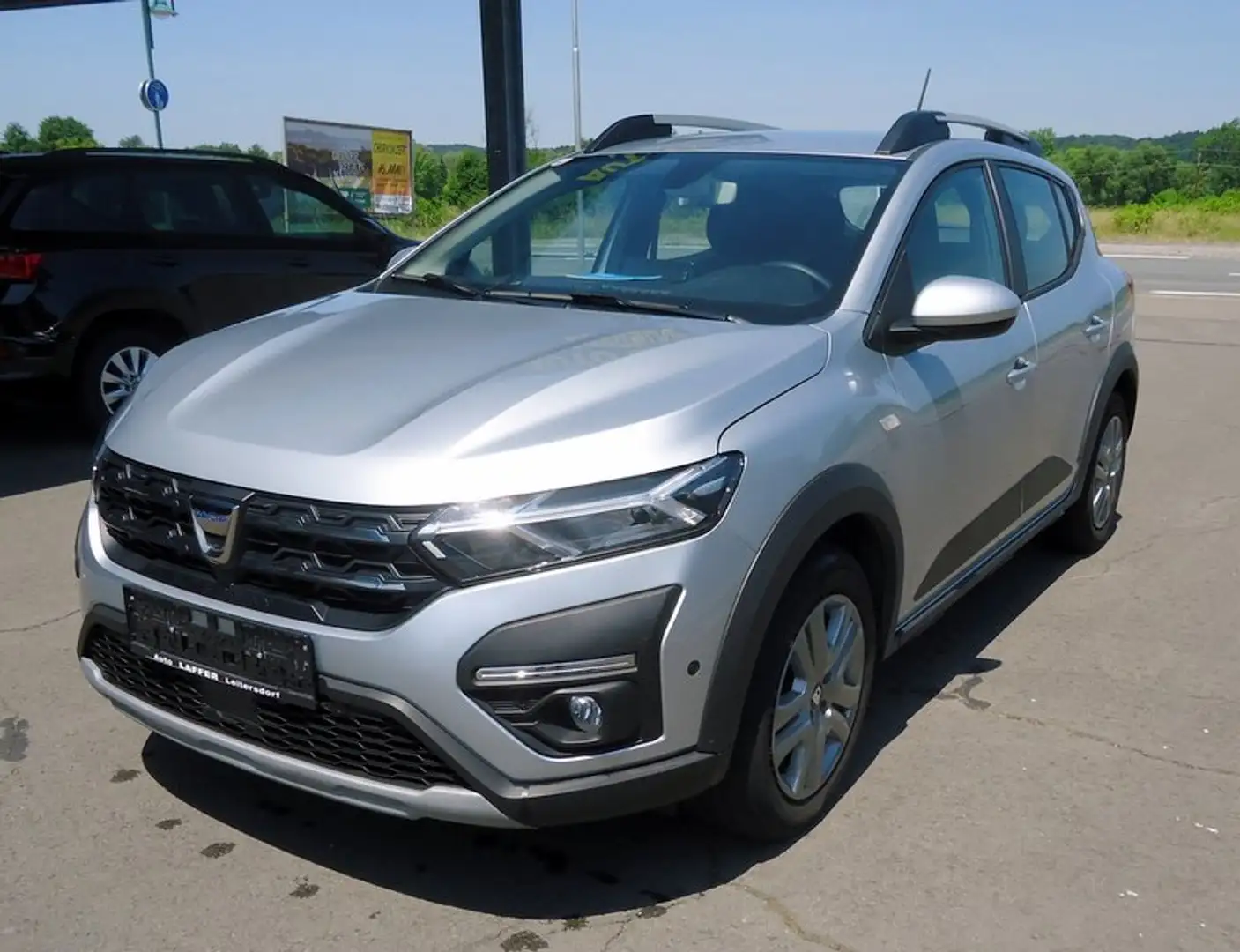 Dacia Sandero Stepway Comfort**47.000KM**LED**RFK** Silber - 2