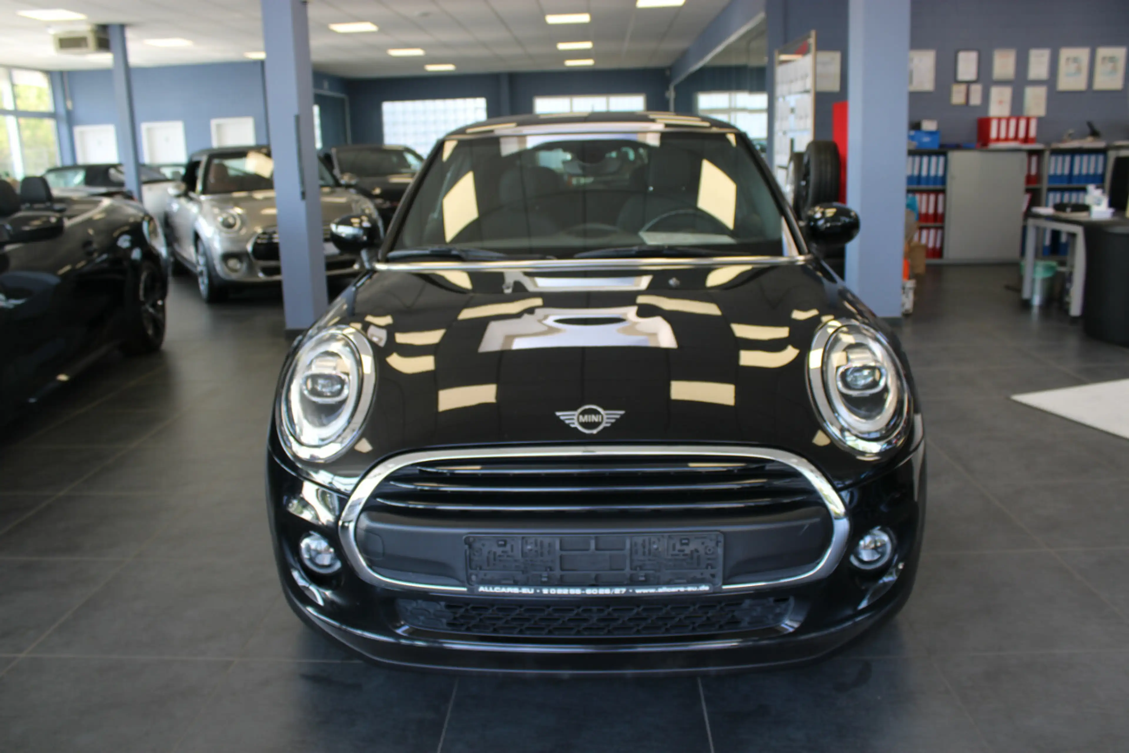 MINI One - LED - SHZ - PDC - — photo 2
