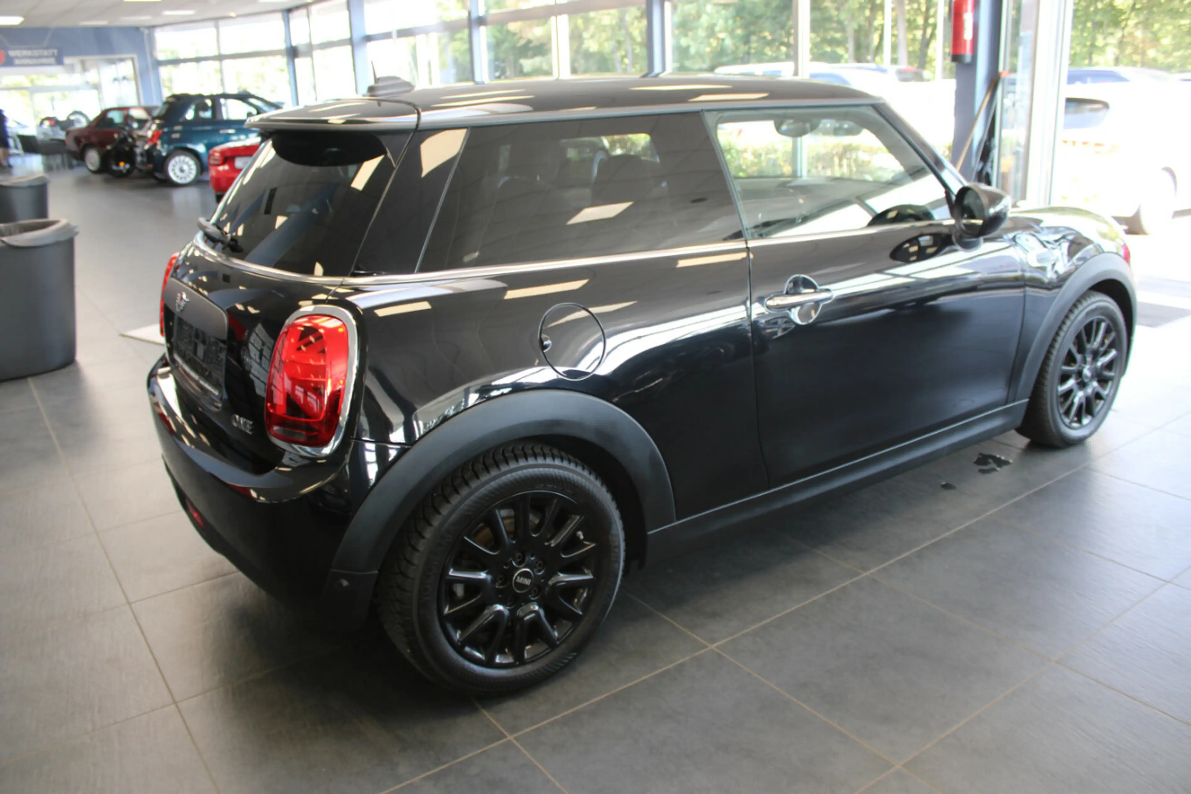 MINI One - LED - SHZ - PDC - — photo 7