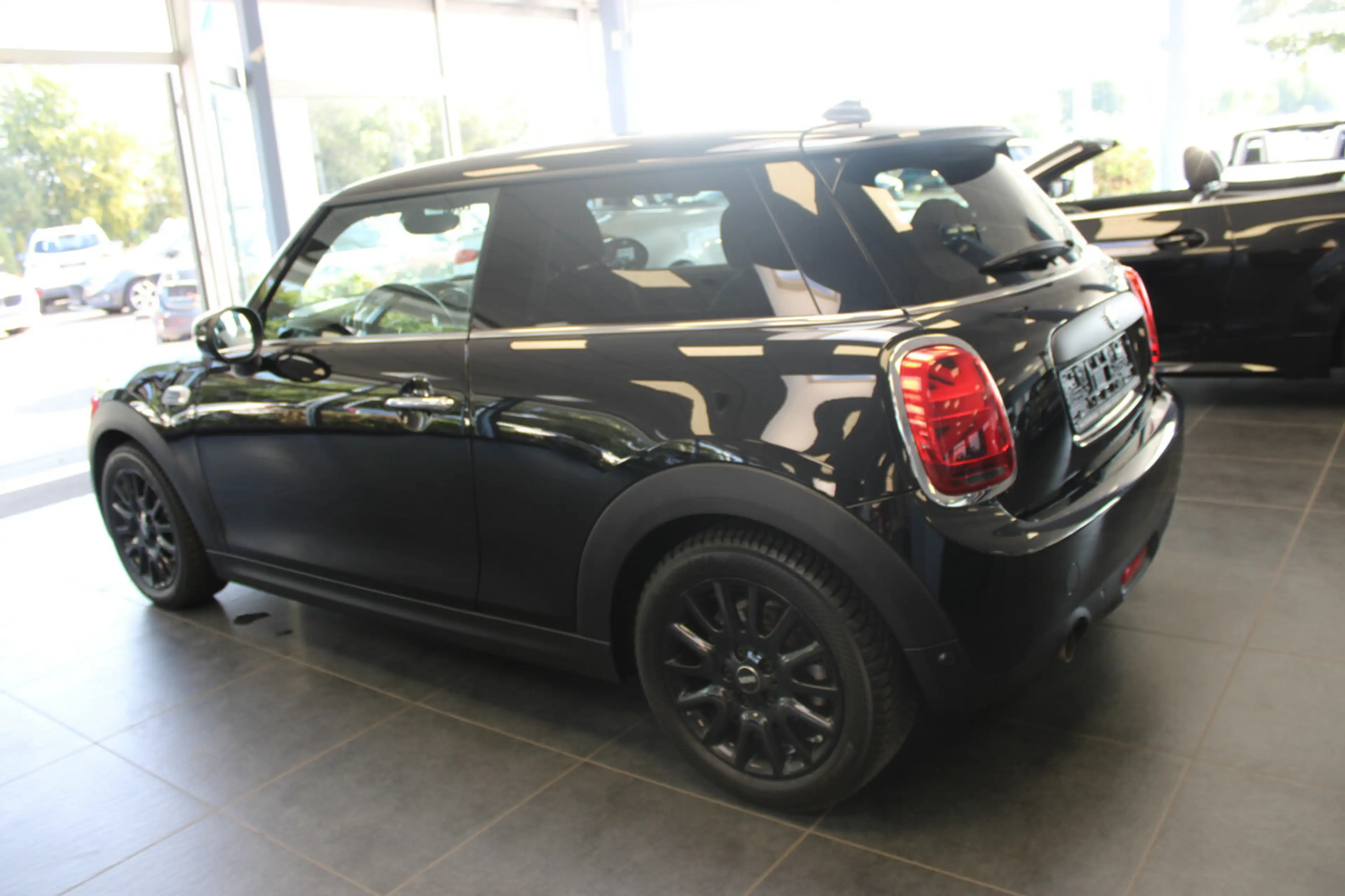 MINI One - LED - SHZ - PDC - — photo 4