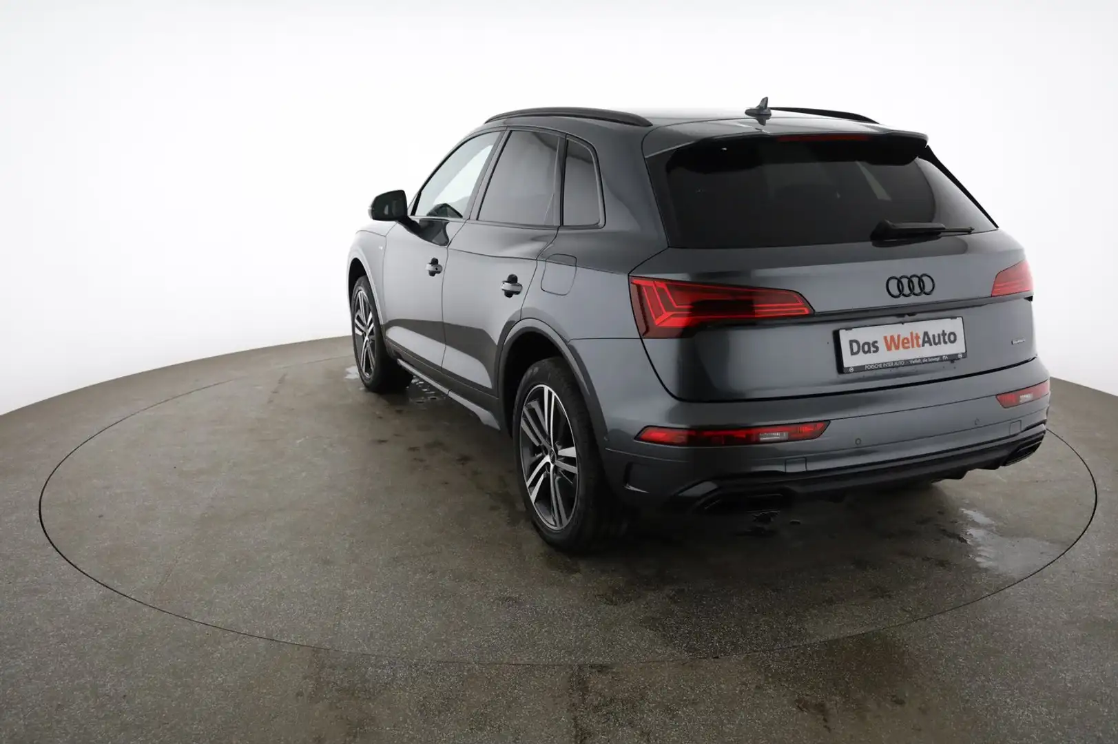 Audi Q5 55 TFSI e quattro S line Grau - 2