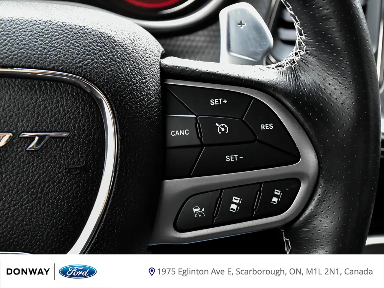 Dodge Challenger photo Dodge Challenger